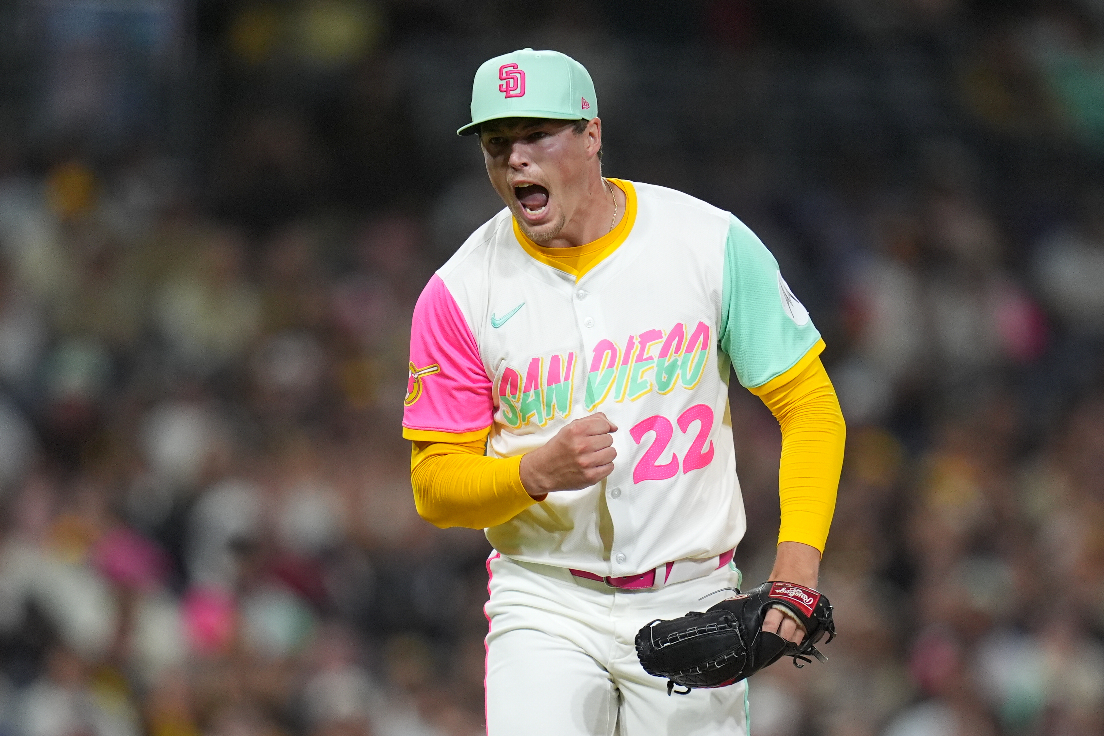 Fernando Tatís Jr.'s grand slam sends Padres past Diamondbacks 7-4