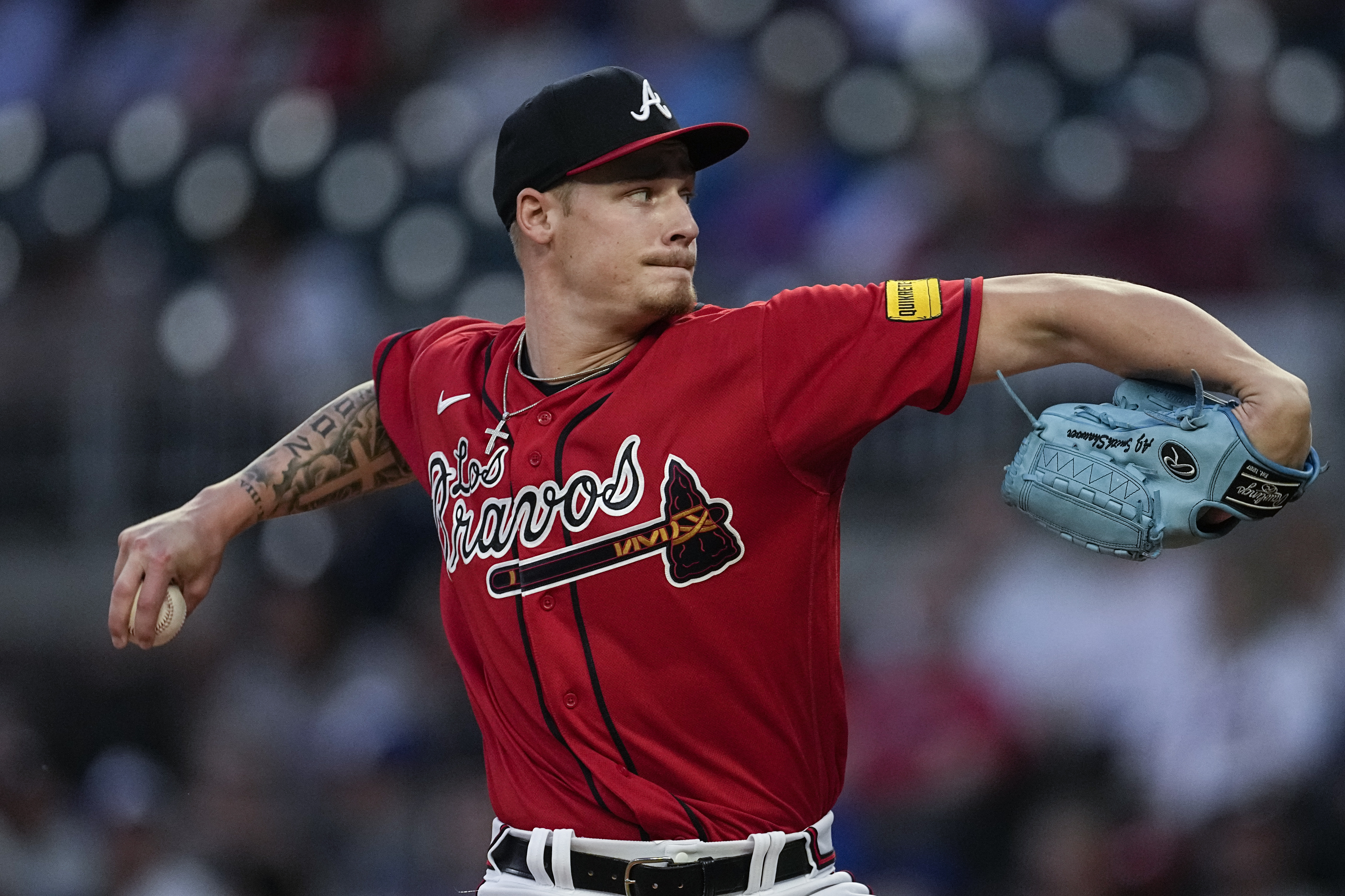 Braves could be without Jesses Chavez for a bit