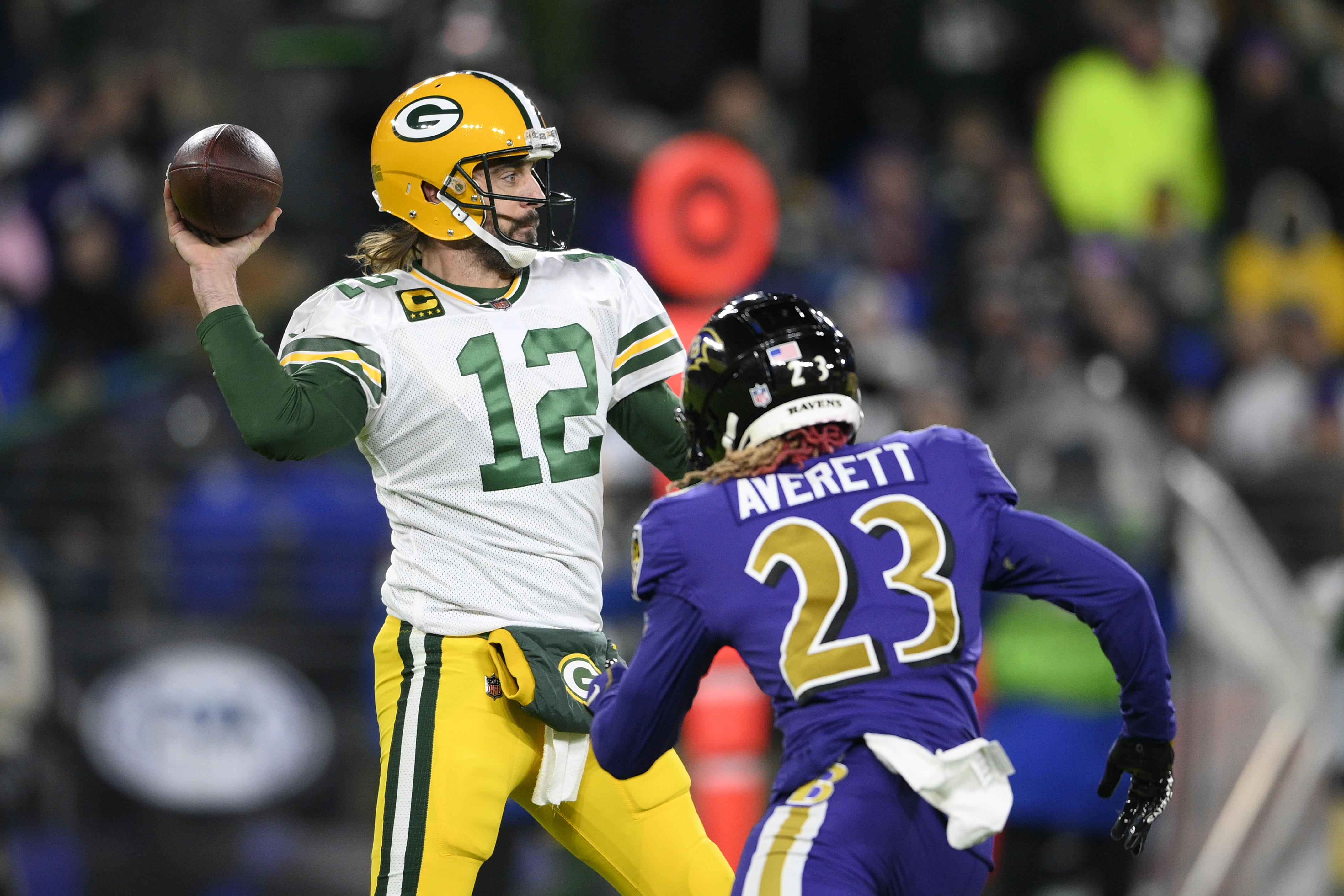 Packers clinch division after Ravens' 2-point try fails