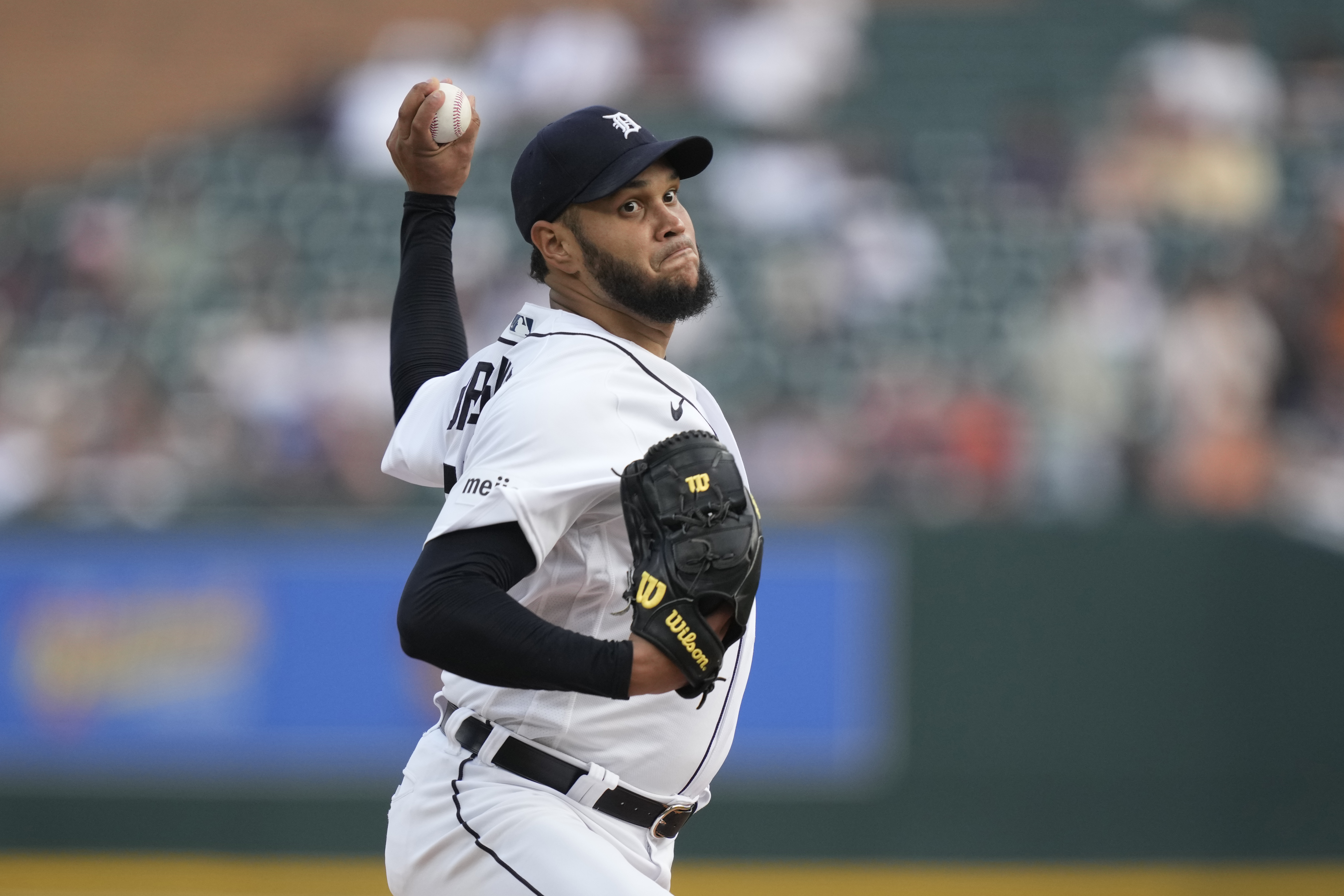 Detroit Tigers botch another trade deadline, get nothing for Eduardo Rodriguez in lost season