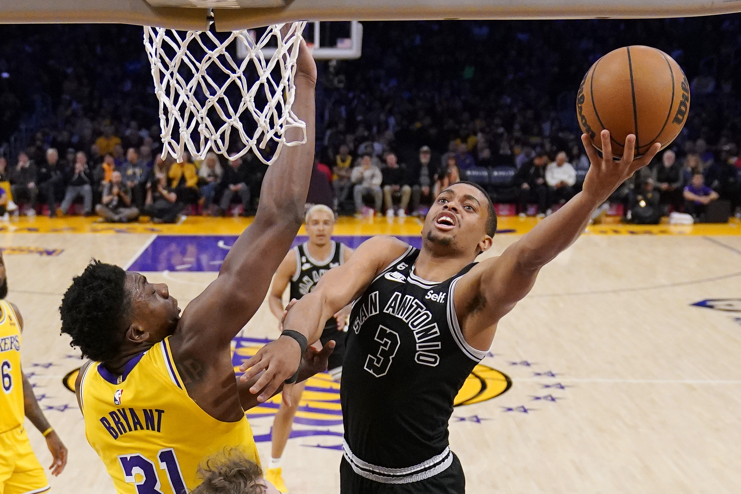 Spurs willing to hear trade offers for forward Keldon Johnson, reports say