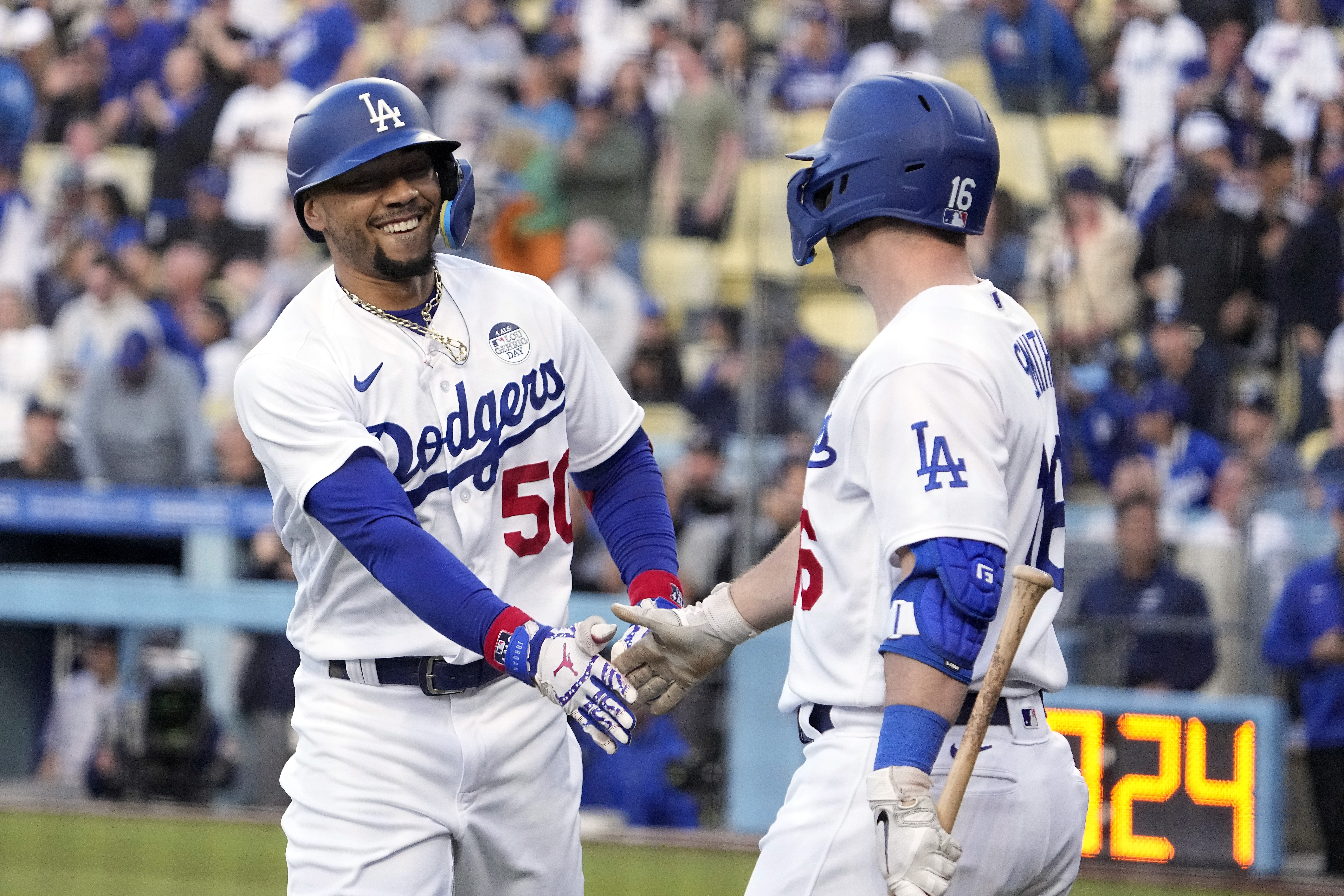 Dodgers milestones: Freddie Freeman, J.D. Martinez closing in on