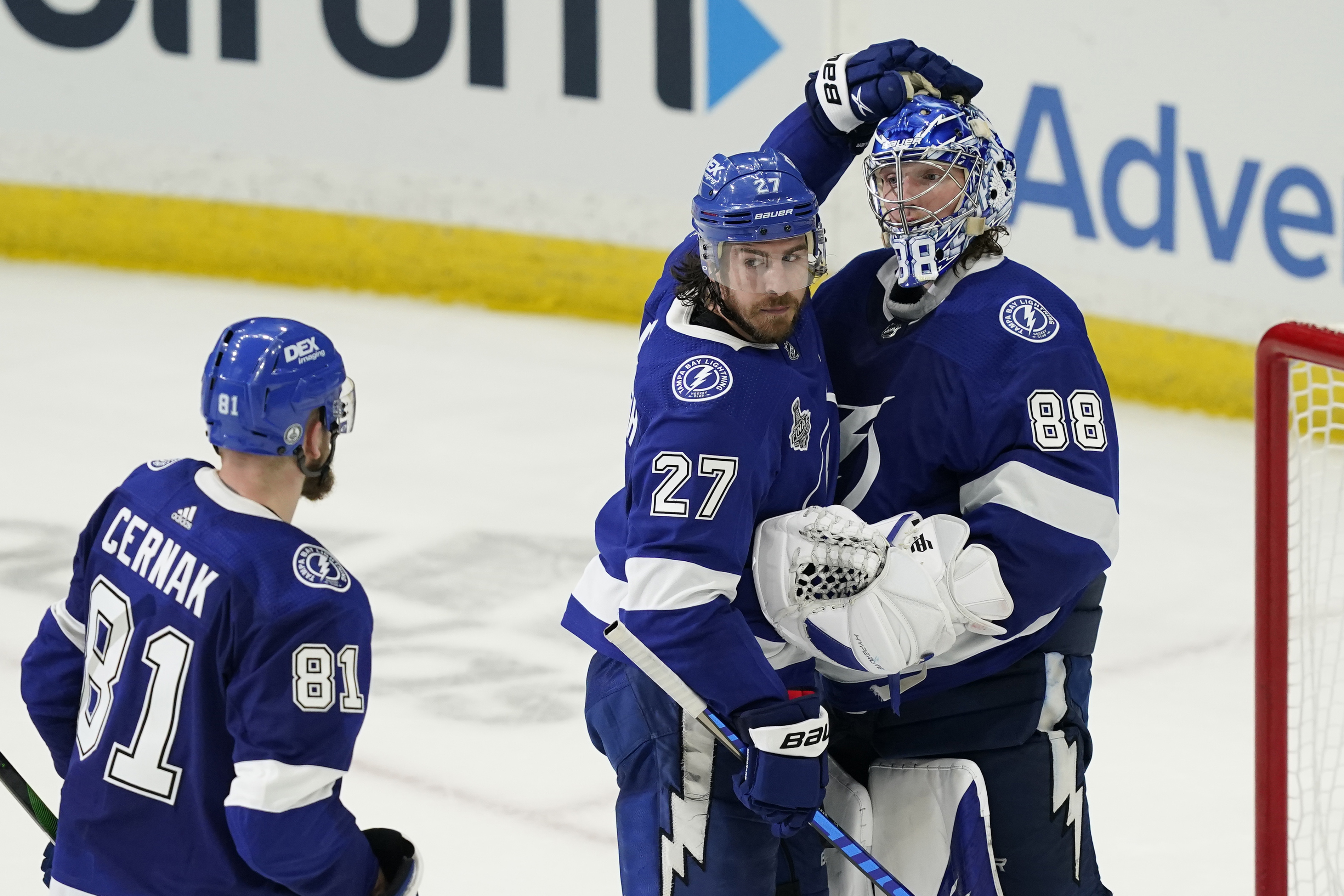 Andrei Vasilevskiy, Yanni Gourde lead Tampa Bay Lightning past New York  Islanders in Game 7 - ABC7 New York