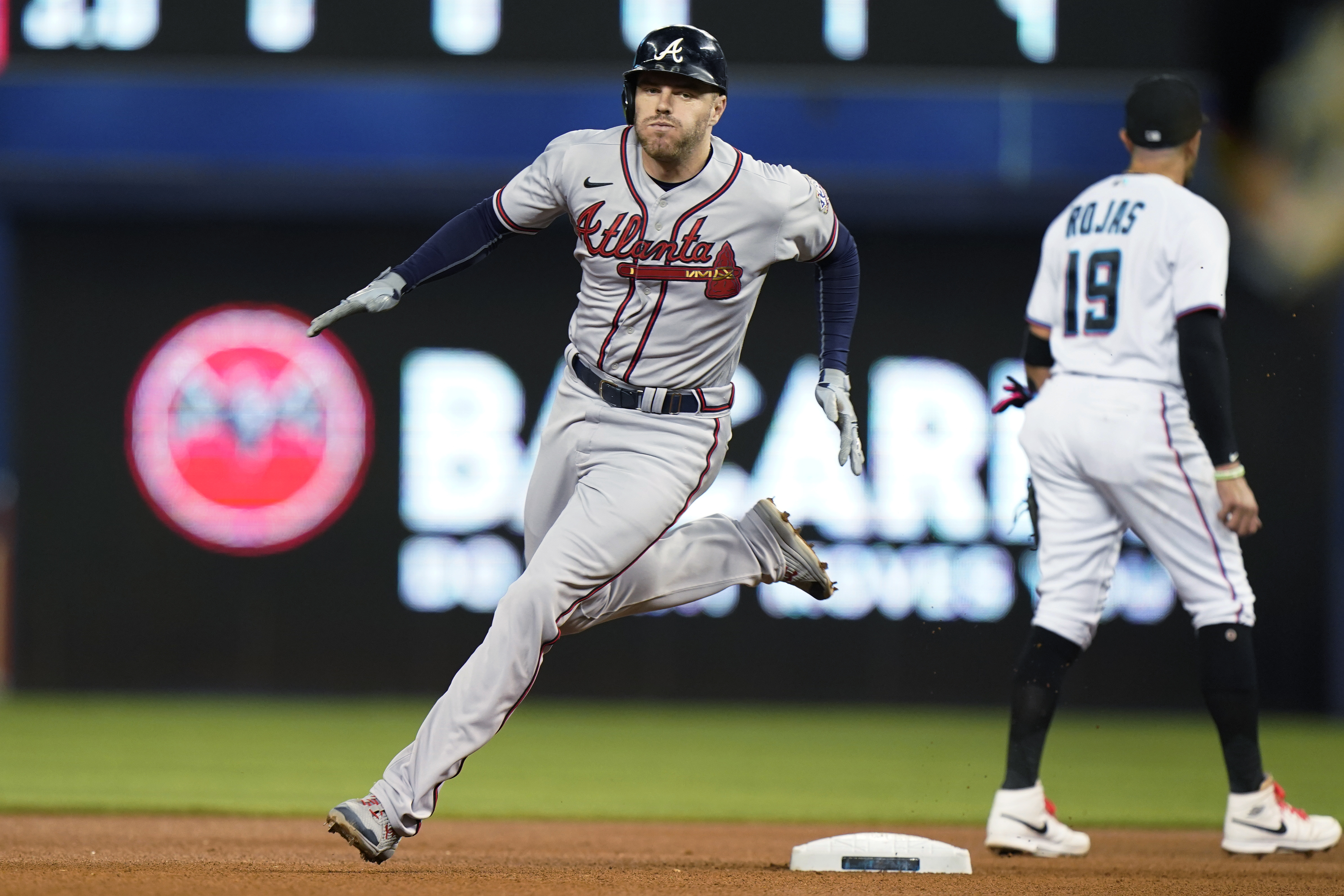 Atlanta Braves' Freddie Freeman hits it out of the park for baby's