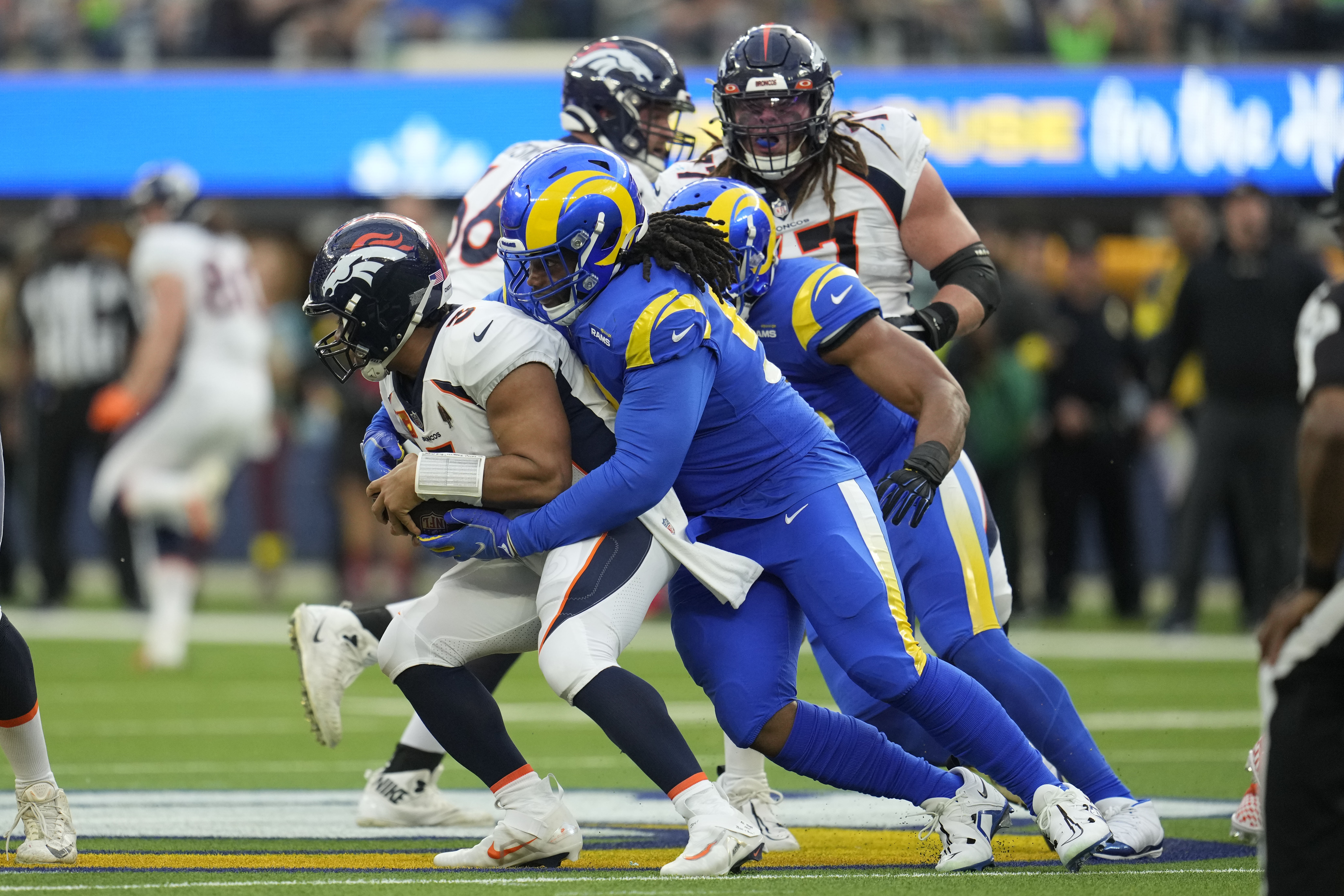 Frustration spills over for Broncos in humbling loss to Rams – KXAN Austin