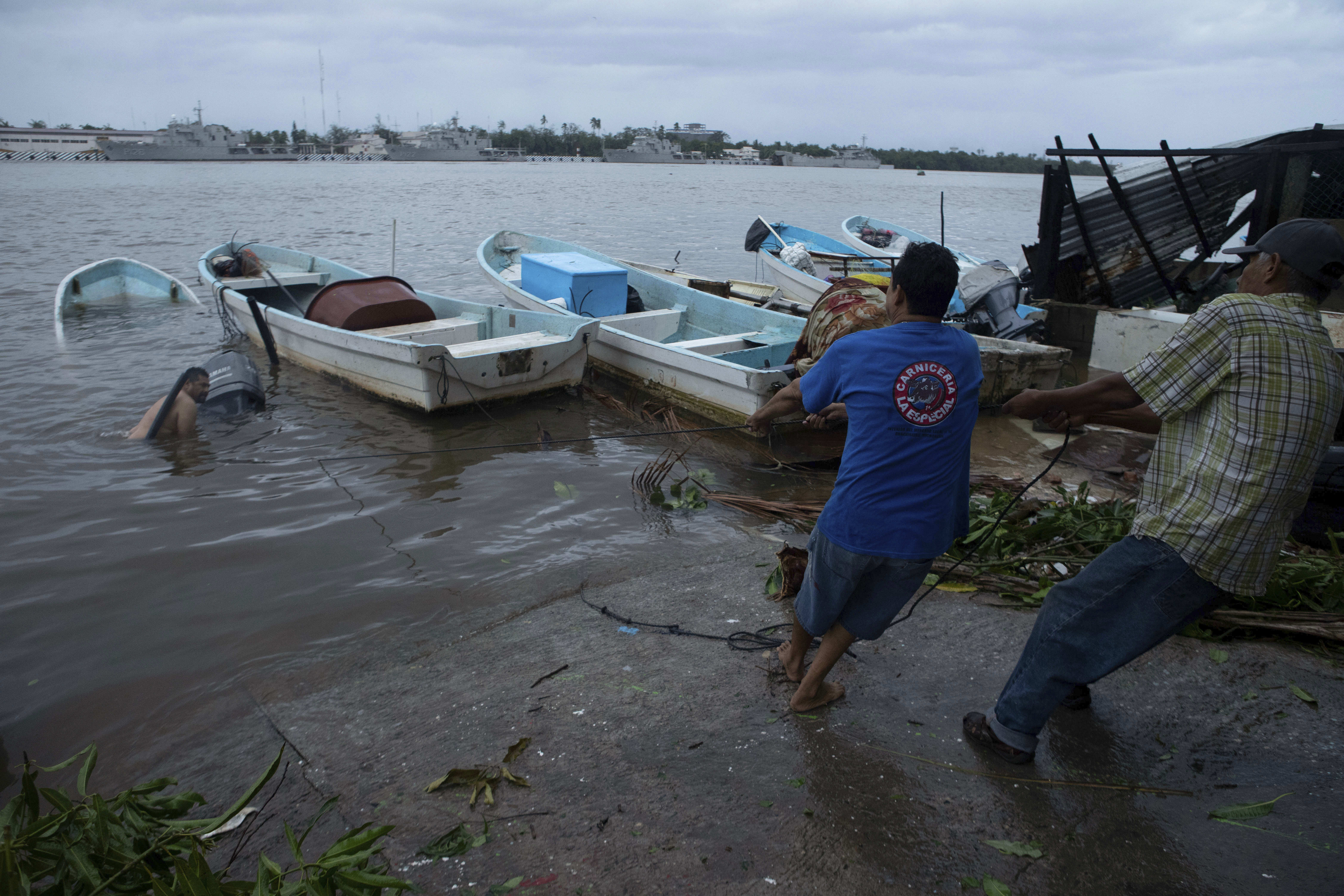 Hurricane Rick weakens to tropical depression over Mexico