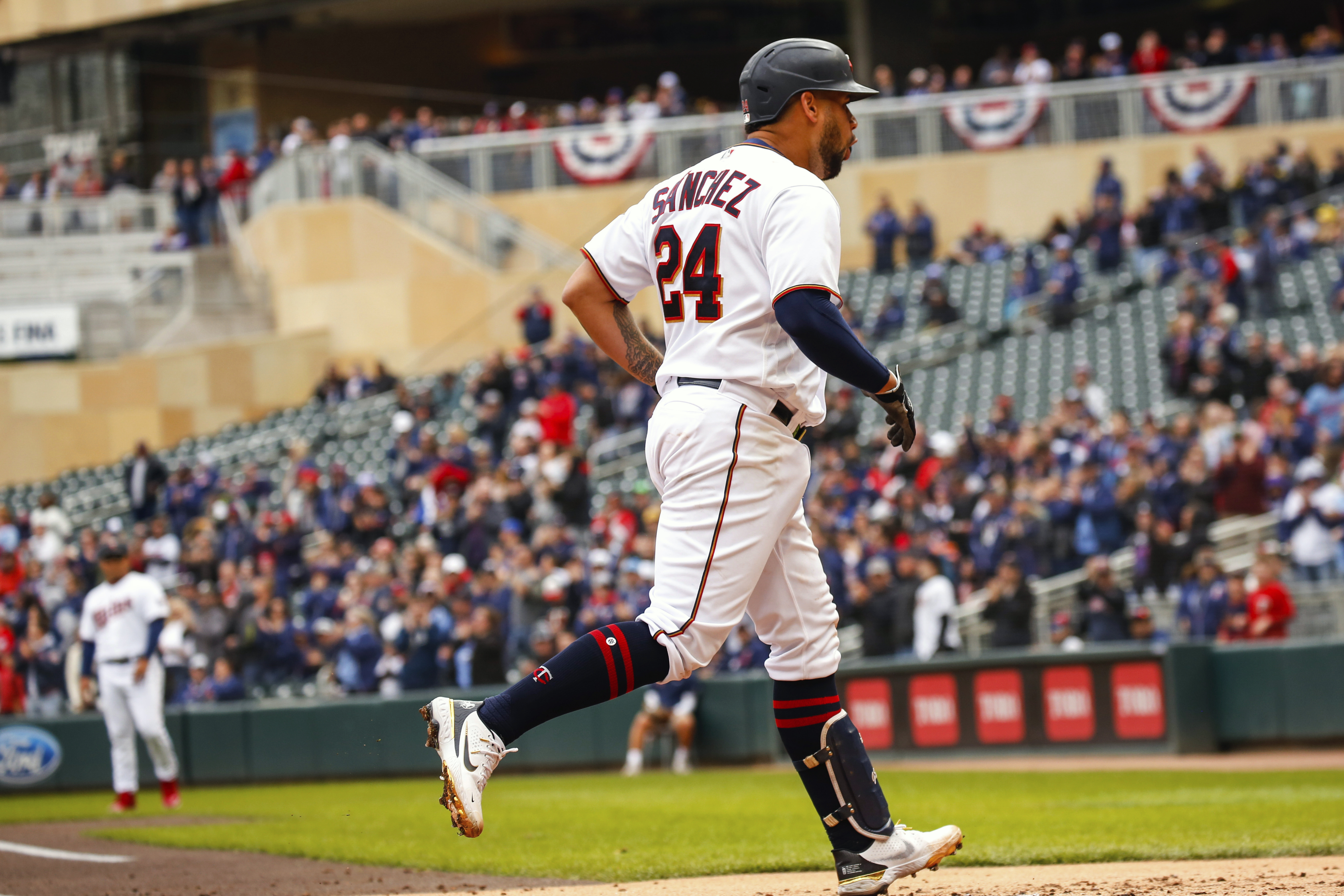 AL Rookie of the Year: Guardians outfielder Steven Kwan finishes third