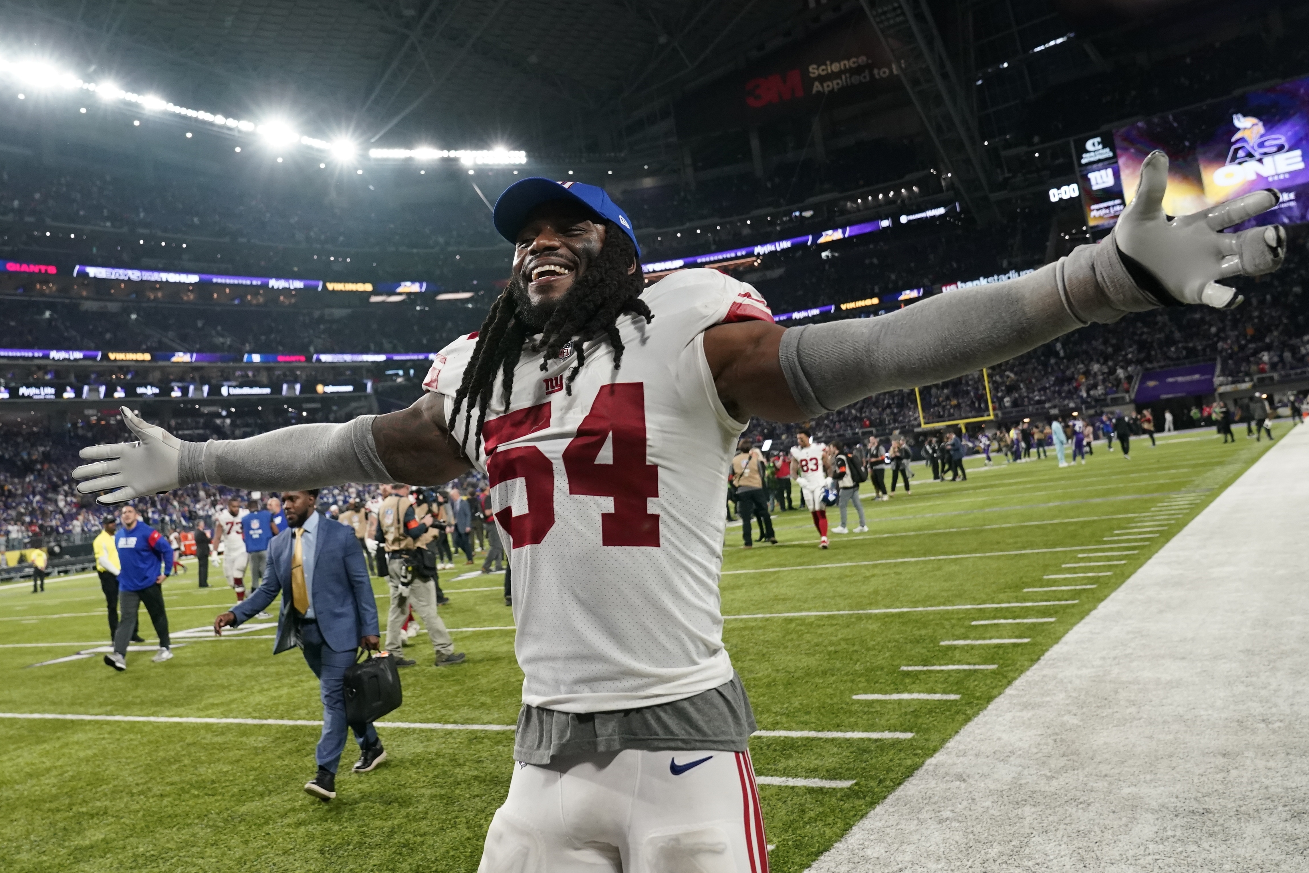 Giants bring Vikings' season to a close with 31-24 win in 1st