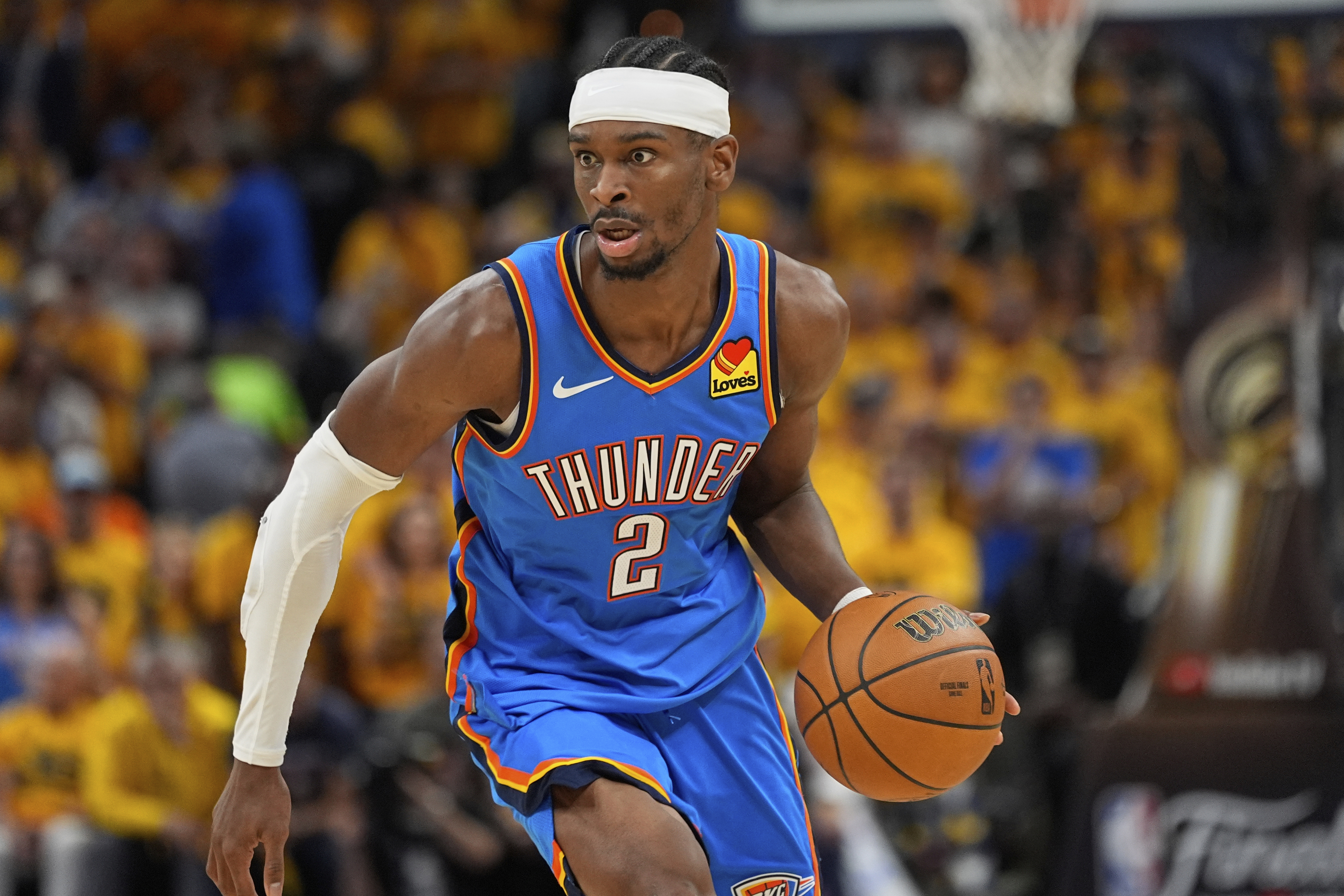 Shai Gilgeous-Alexander agrees to massive 4-year extension with 