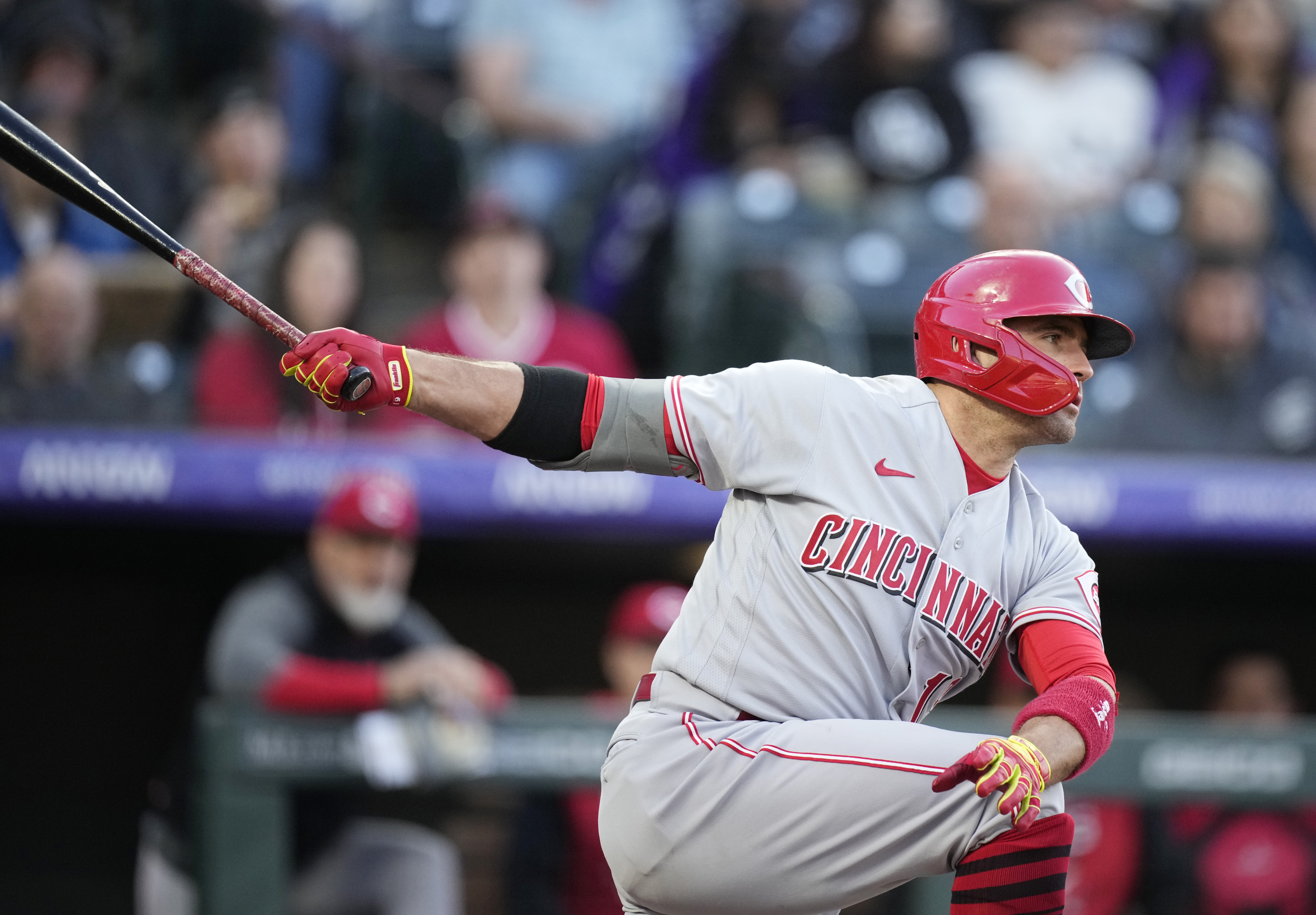 Reds activate Votto, place him in starting lineup vs. Rockies