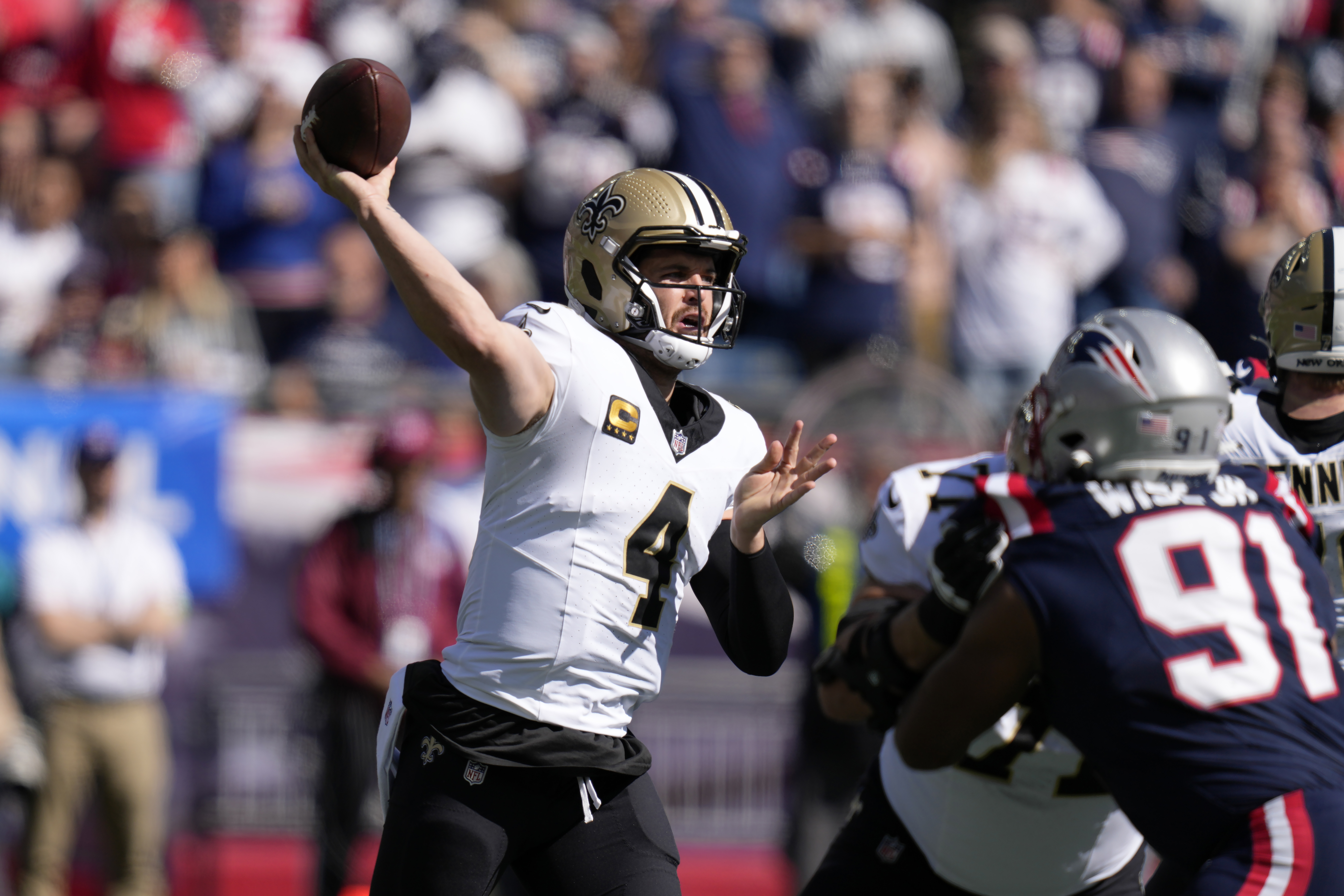 Saints QB Derek Carr active against Tampa Bay one week after his shoulder  injury - ABC News