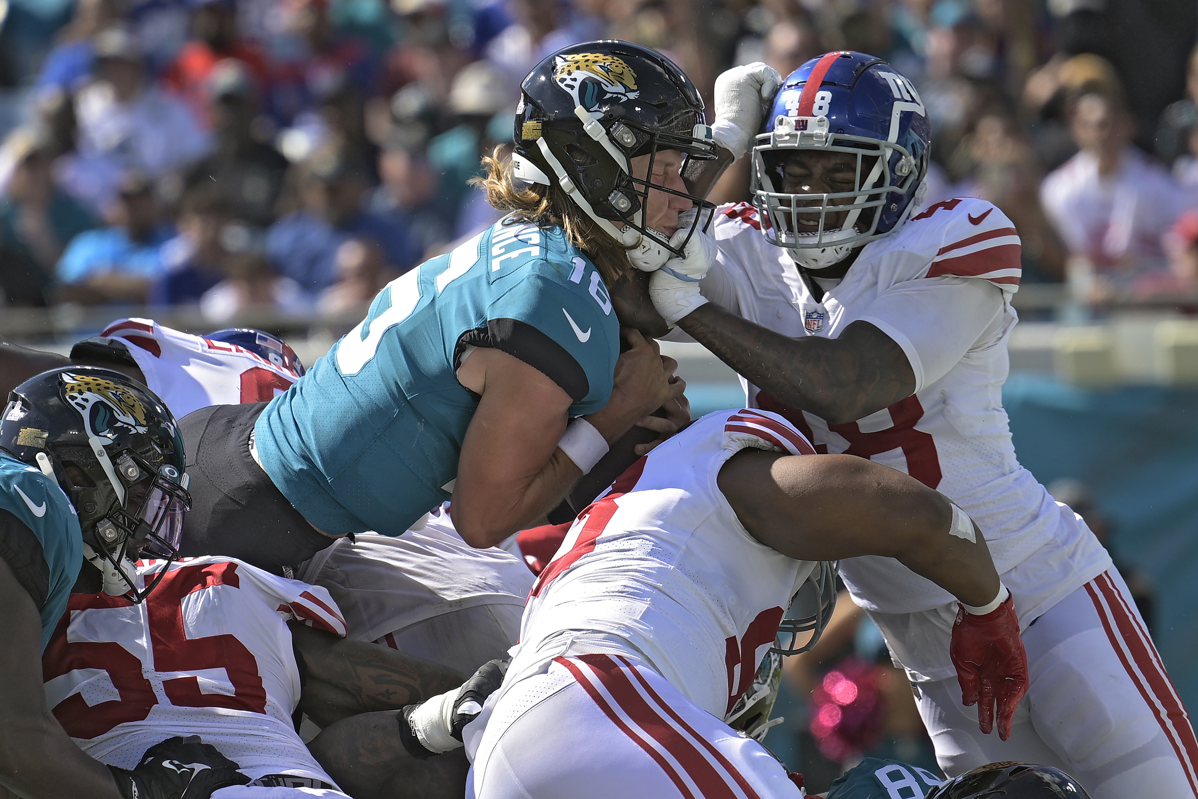 GameDay Live: Jaguars try and cool off red-hot Giants