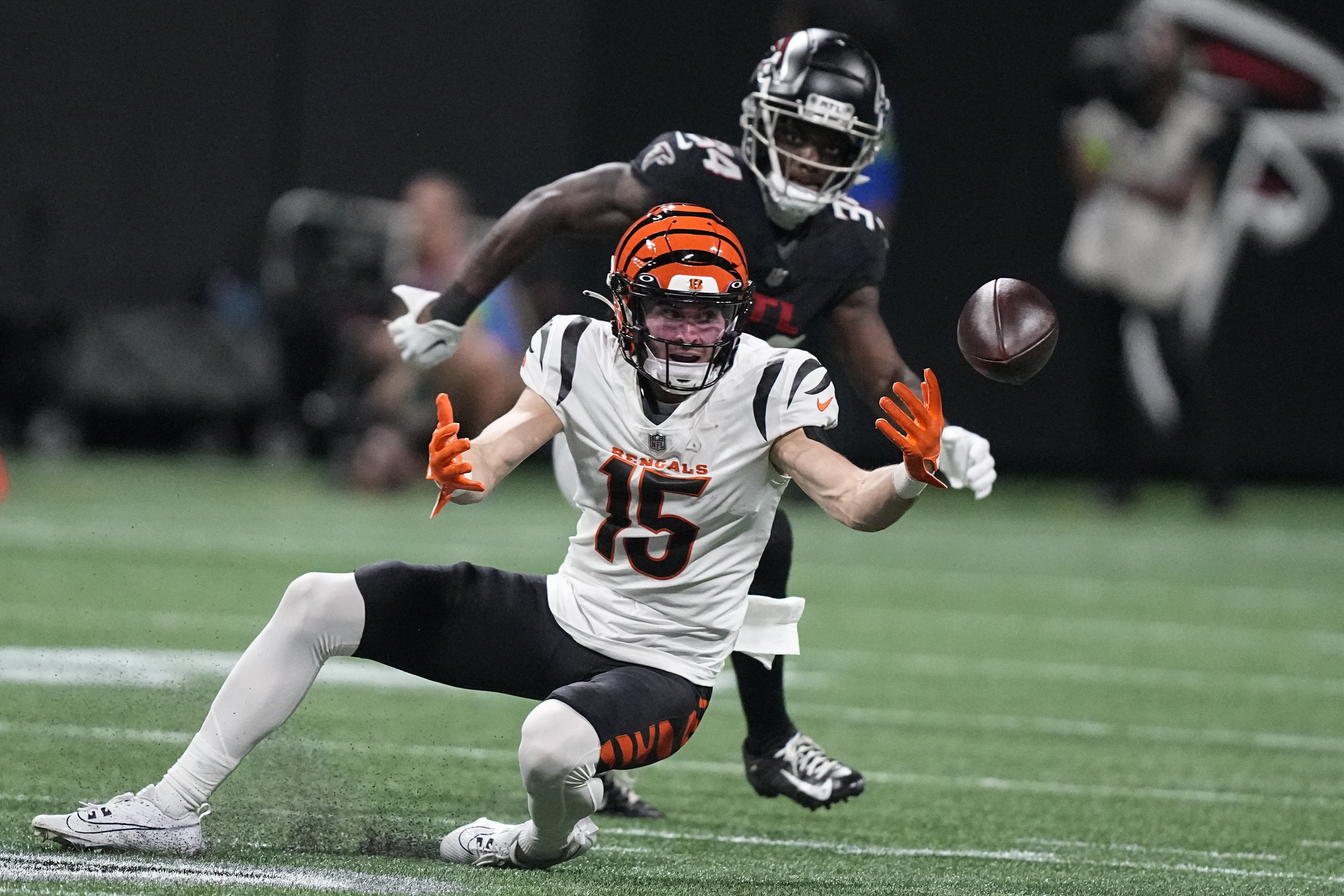 QB Desmond Ridder impressive in preseason debut; Falcons, Bengals