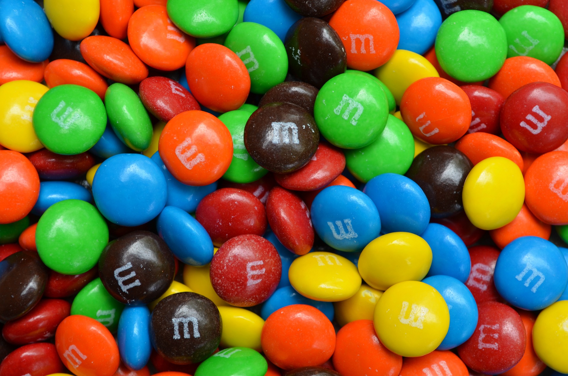 M&M's replaces cartoon 'spokescandies' with Maya Rudolph after
