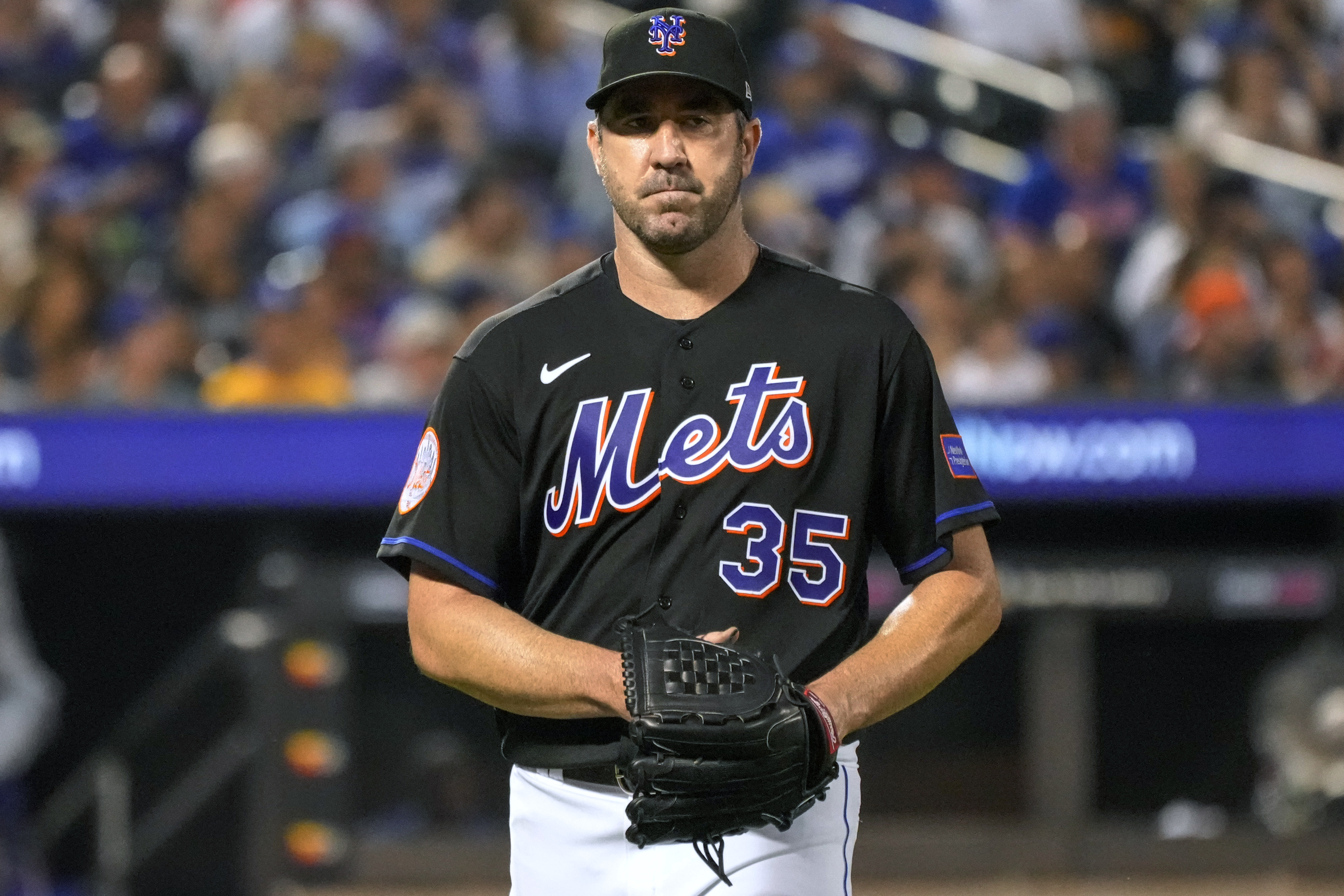 Justin Verlander introduced in New York, credits owner with decision to  join Mets