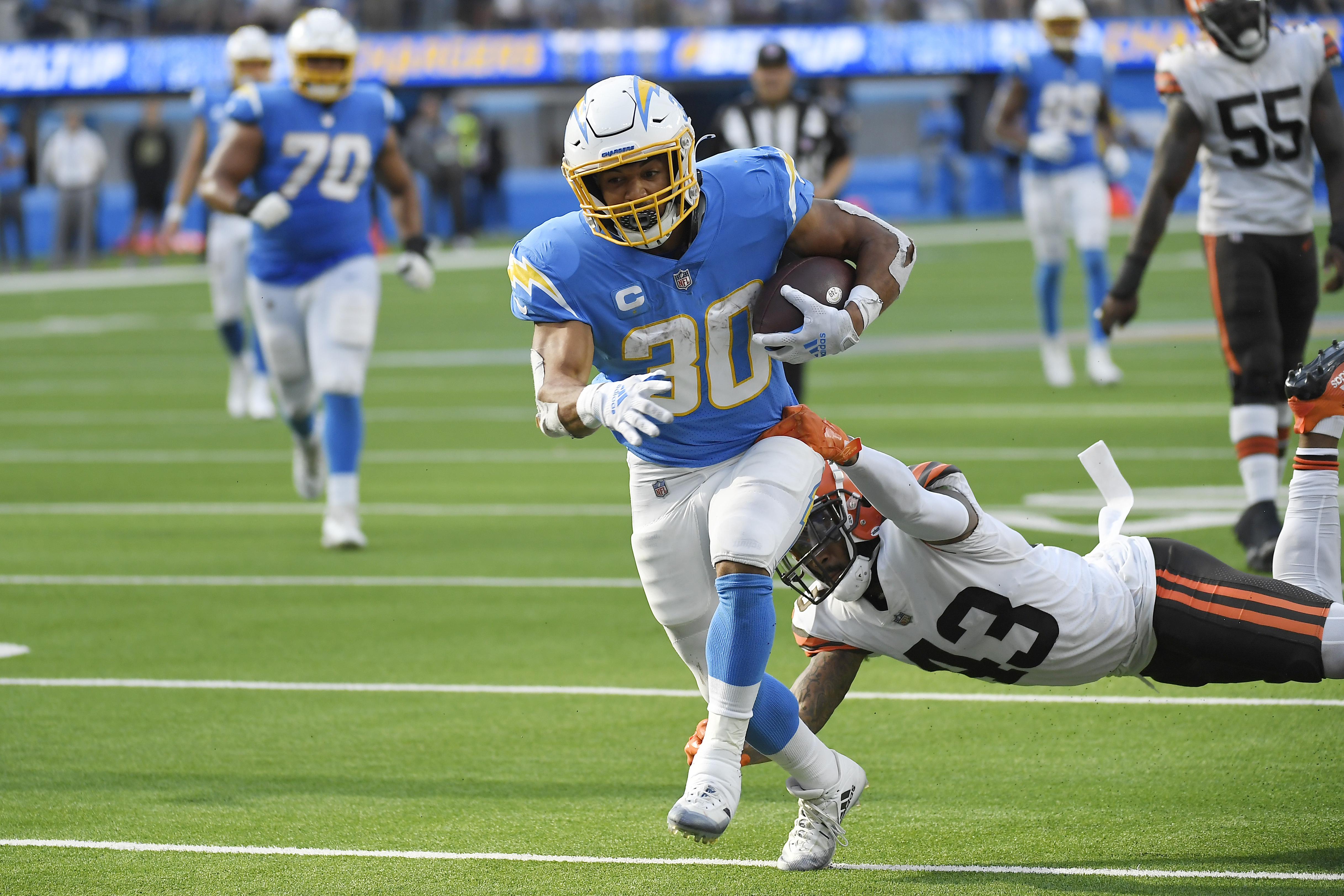 Sunday Replay: Los Angeles Chargers beat Cleveland Browns 47-42