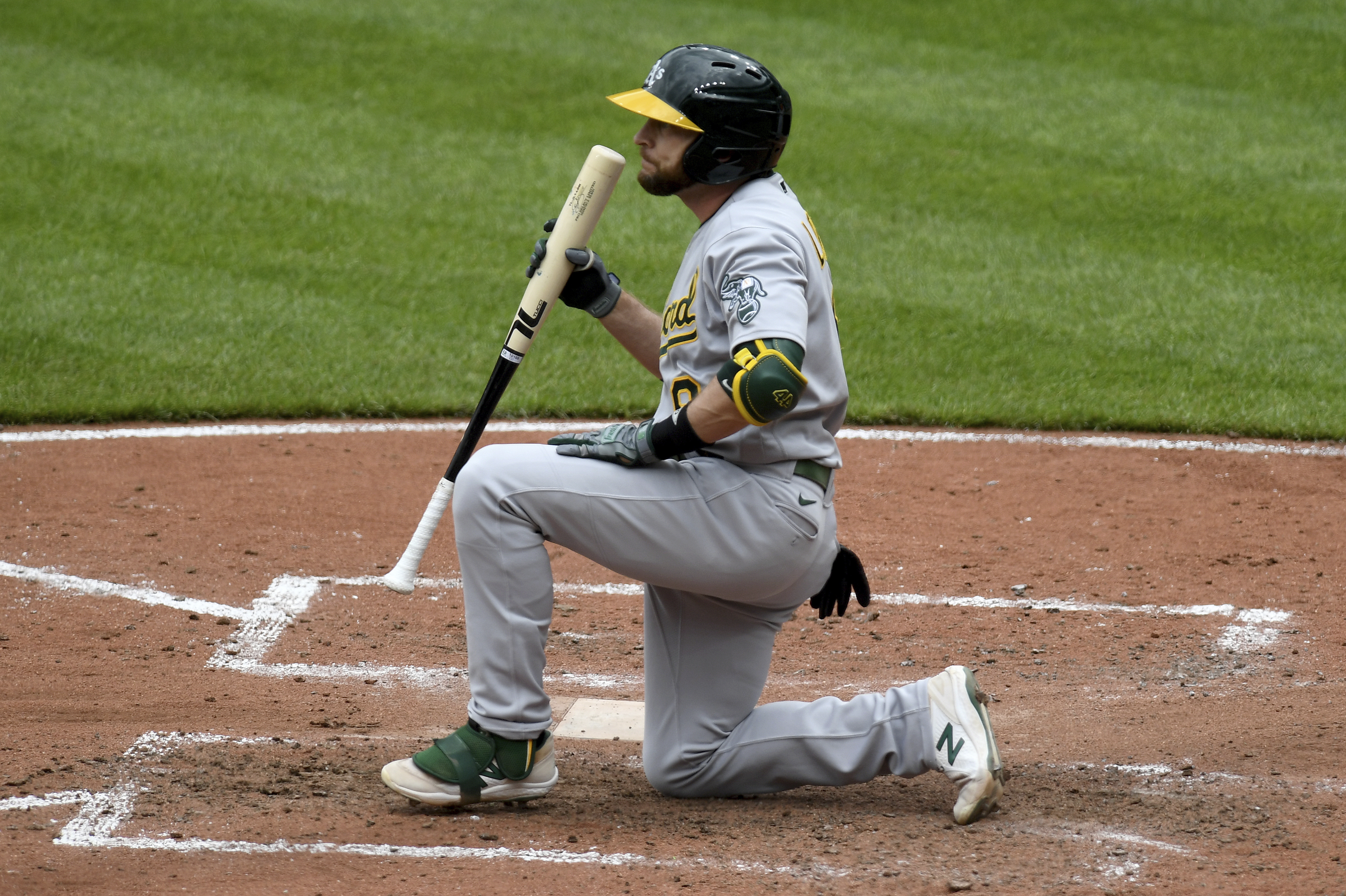 Jed Lowrie designated for assignment by A's