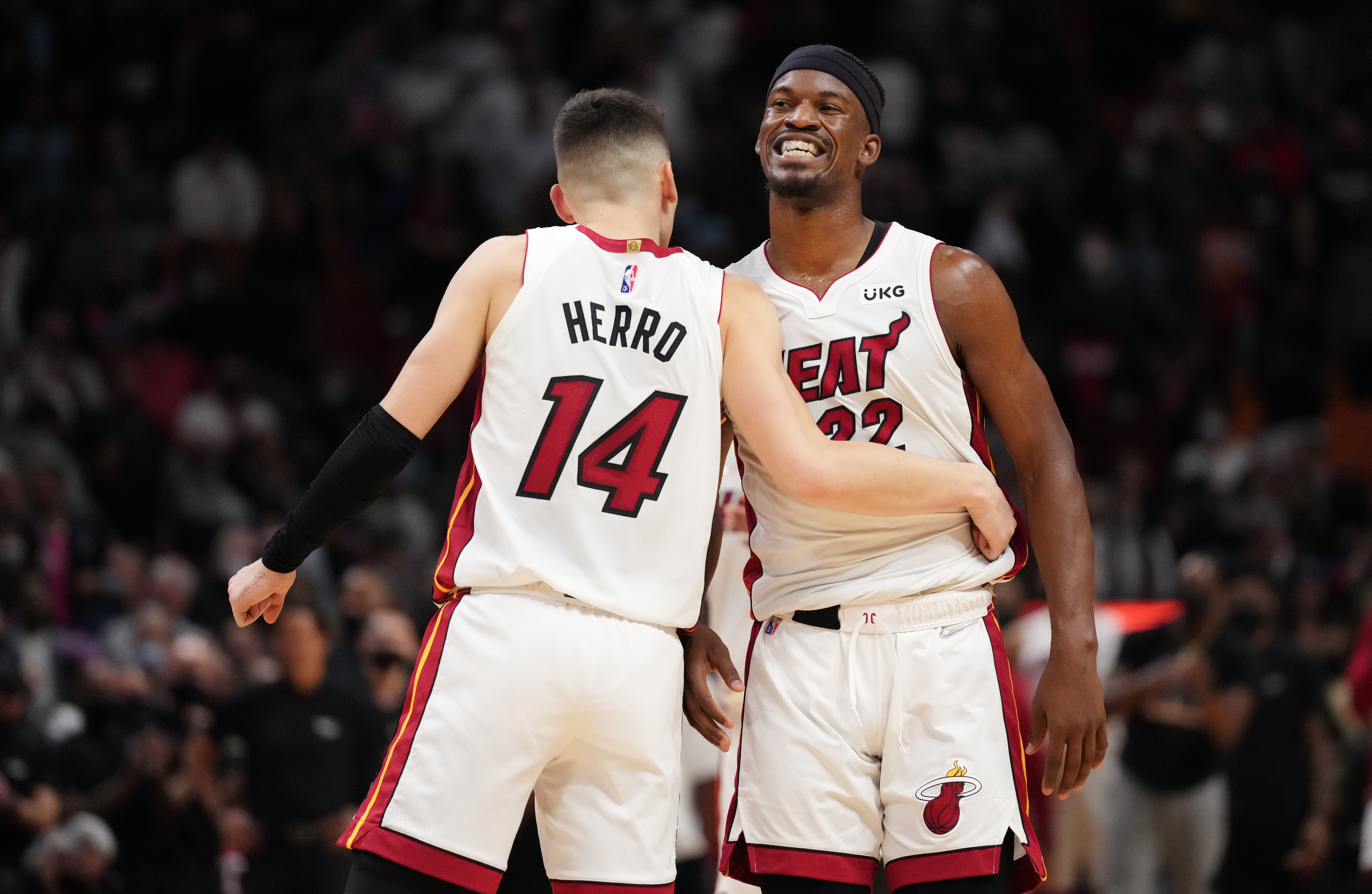 Heat overcome Butler's absence in 115-109 win over Portland