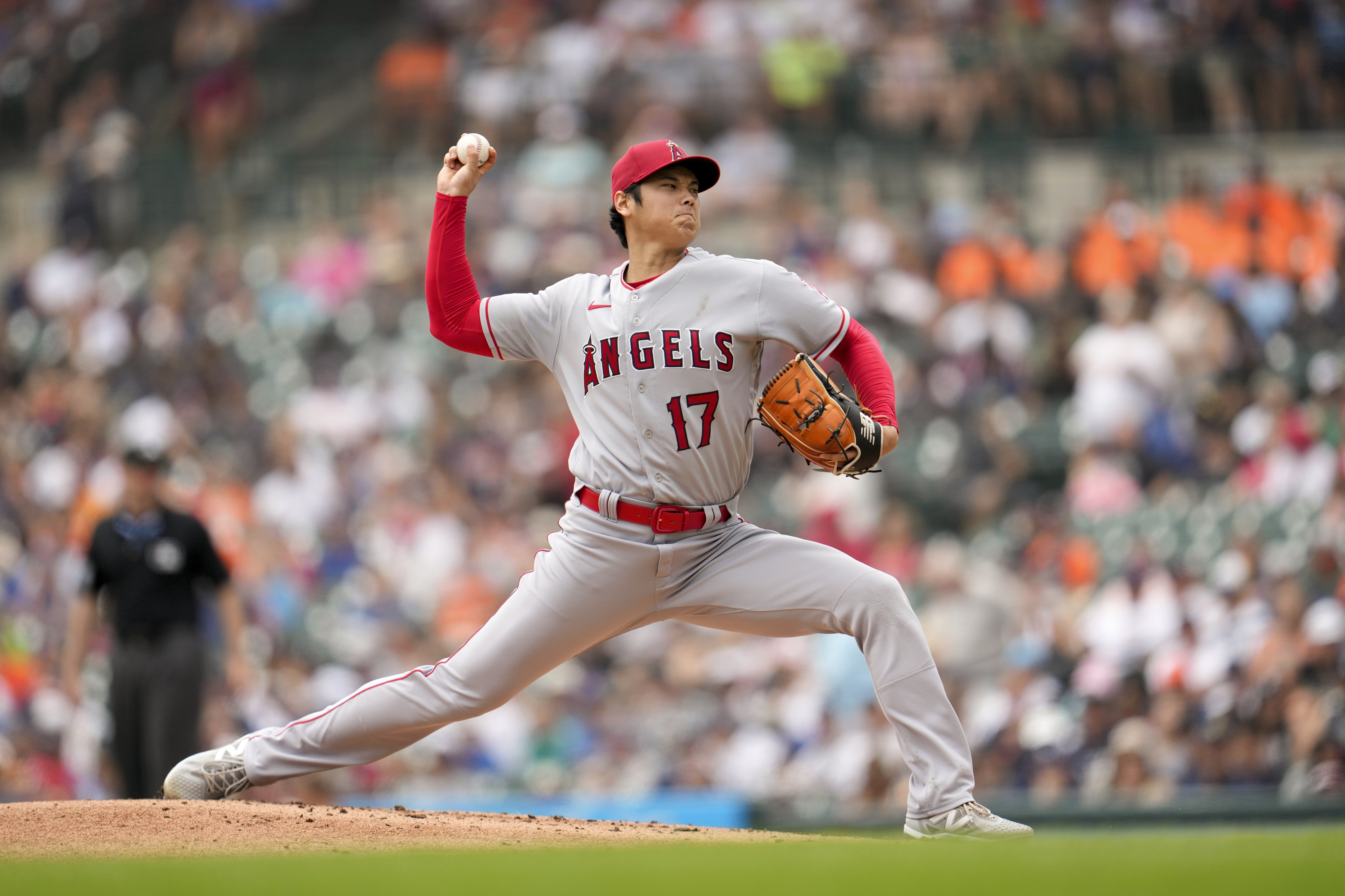 Angels say they won't trade Shohei Ohtani. He celebrates with a 1-hitter, 2  homers