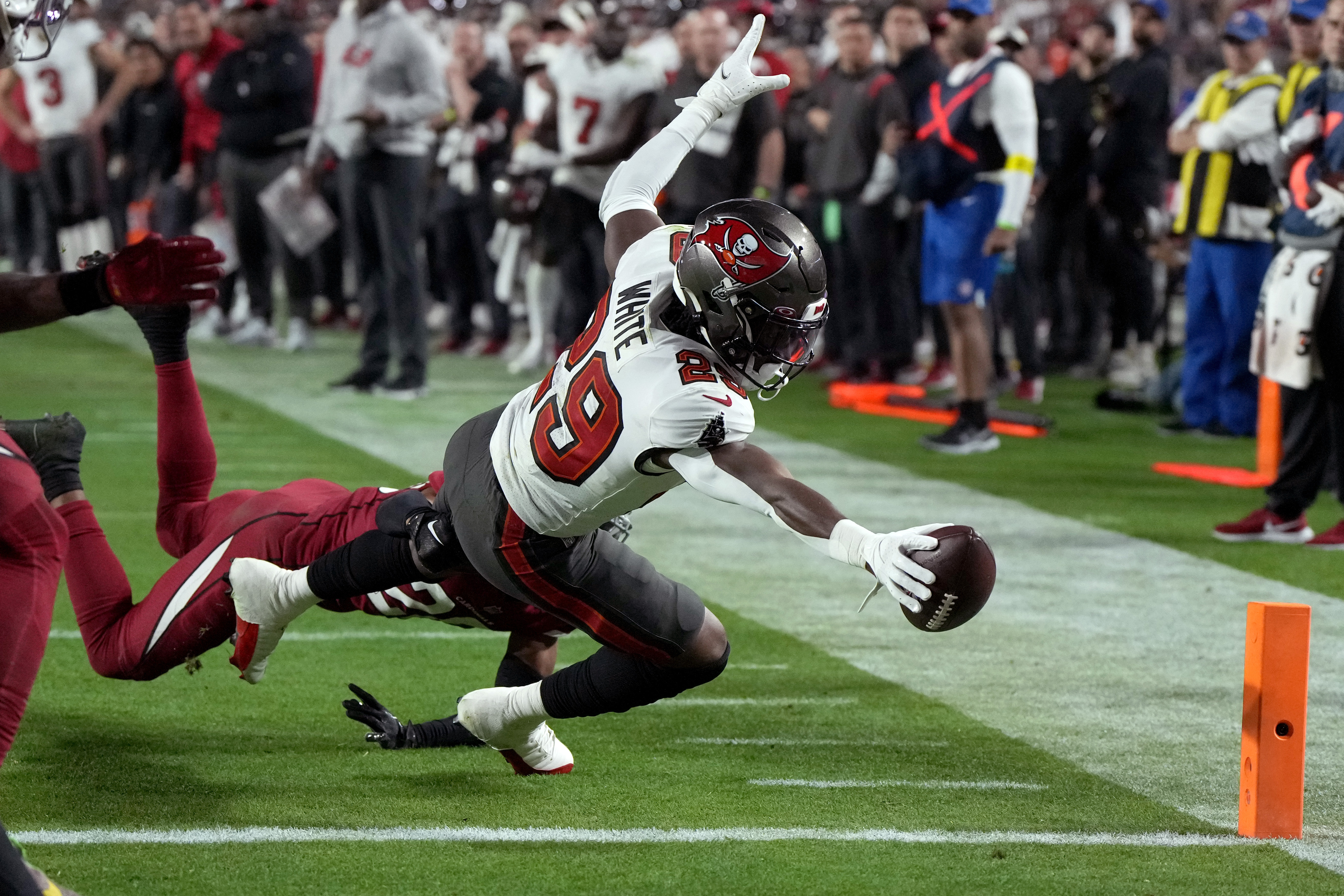 Watch: Buccaneers' Rachaad White's Stiff-Arm - Bucs Report