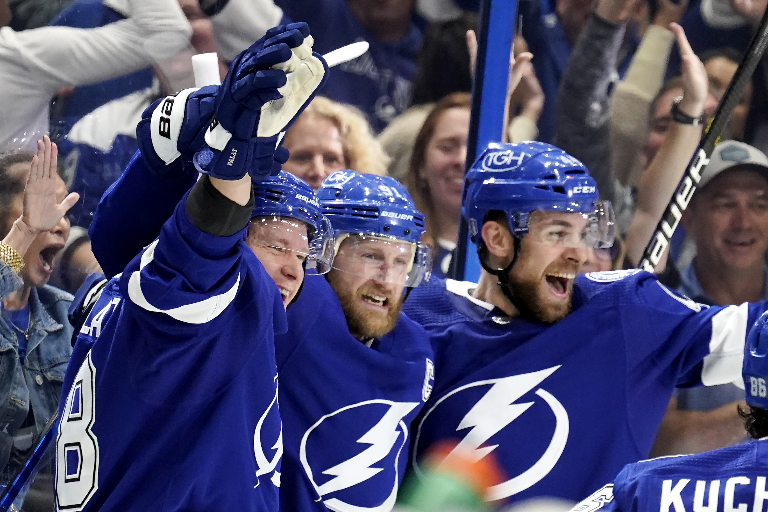 Palat's OT Goal Pushes Lightning Past Bruins In Game 2