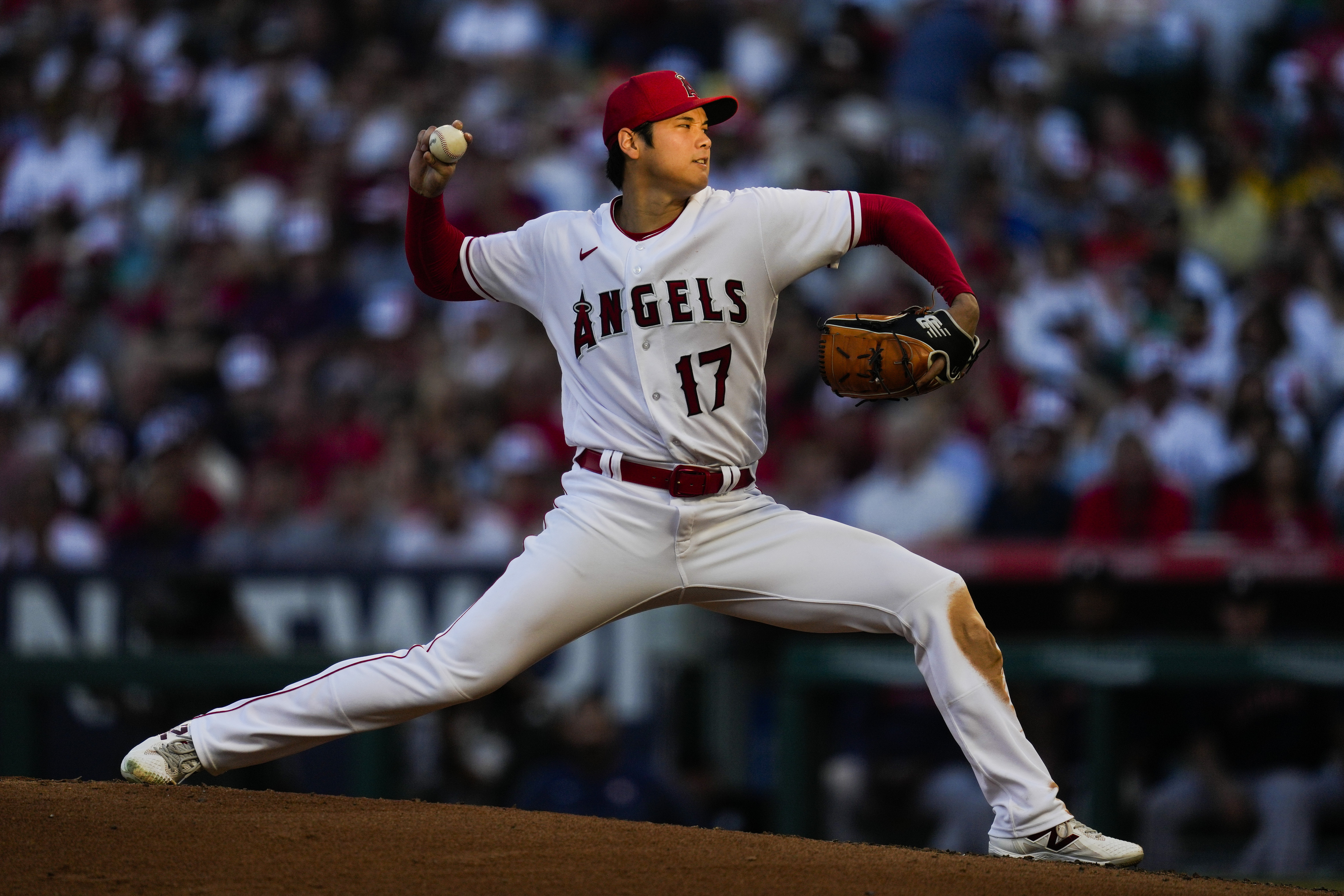 Shohei Ohtani met with loud 'Come to Seattle' chants in MLB All-Star Game