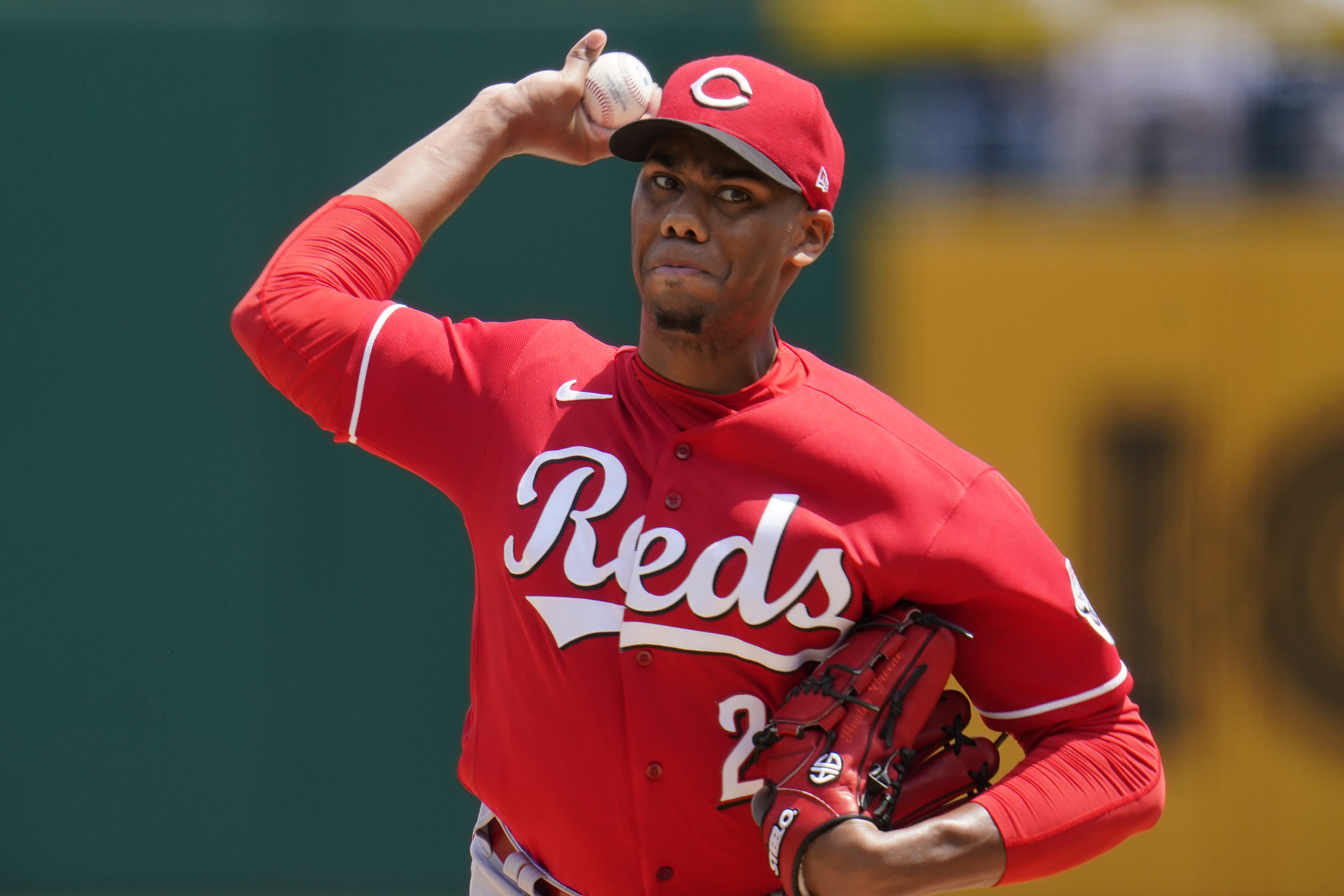 Hunter Greene breaks record for most 100 mph pitches in a game