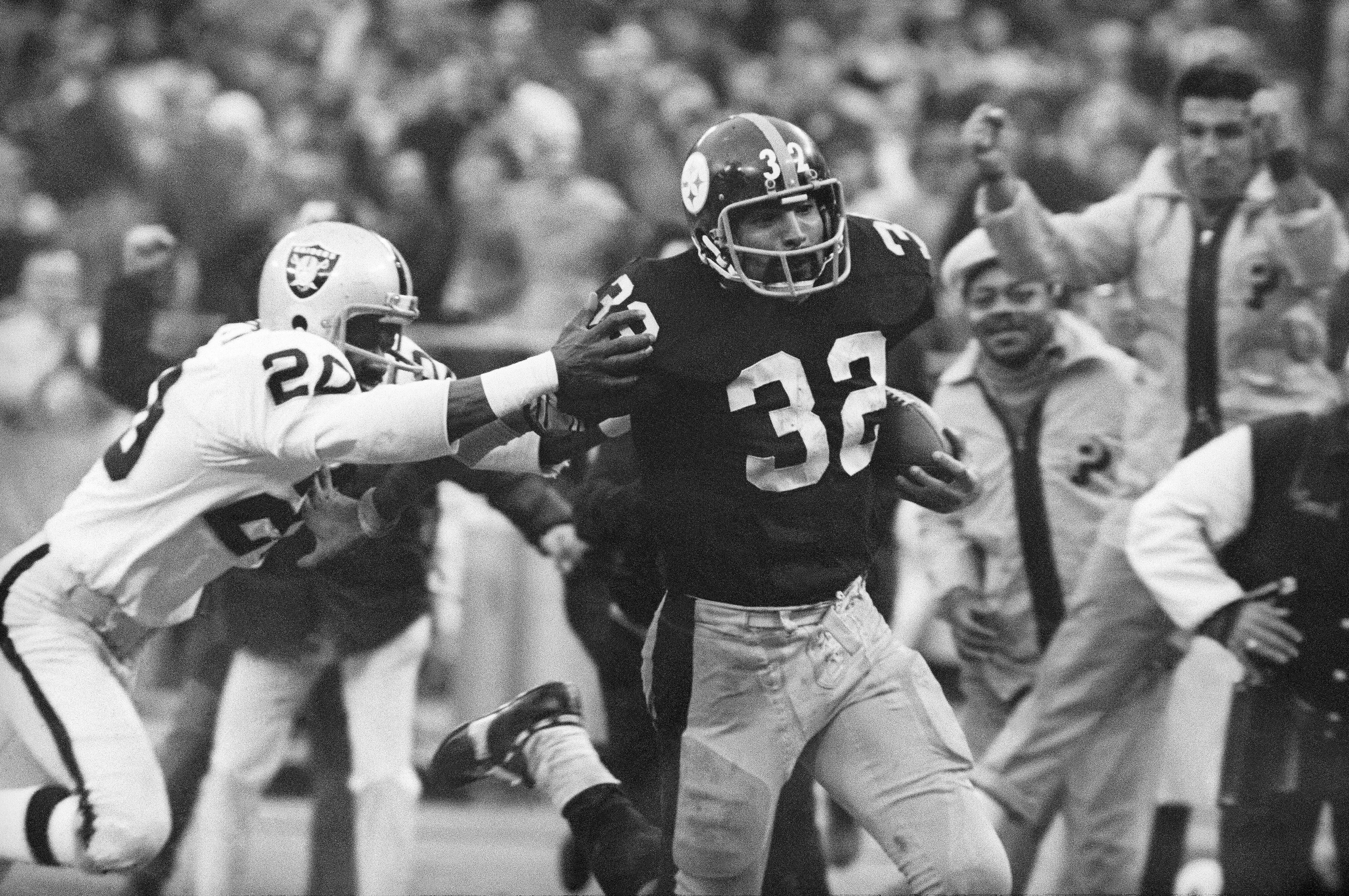 Raiders Podcast: Steelers to honor Franco Harris in Immaculate Reception  50th anniversary - Silver And Black Pride