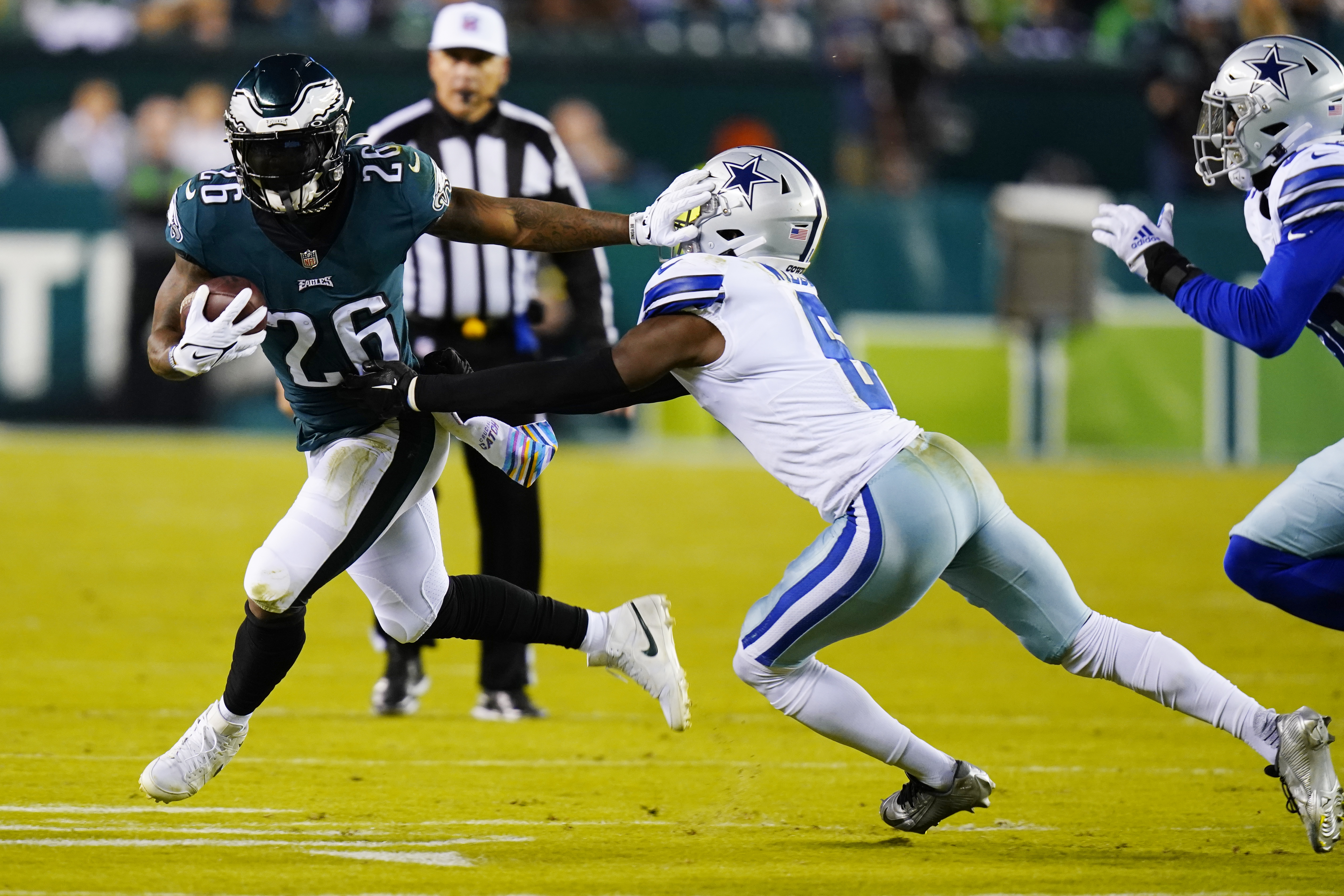 10 thoughts on the Cowboys 26-17 Sunday night loss to the Eagles - Blogging  The Boys