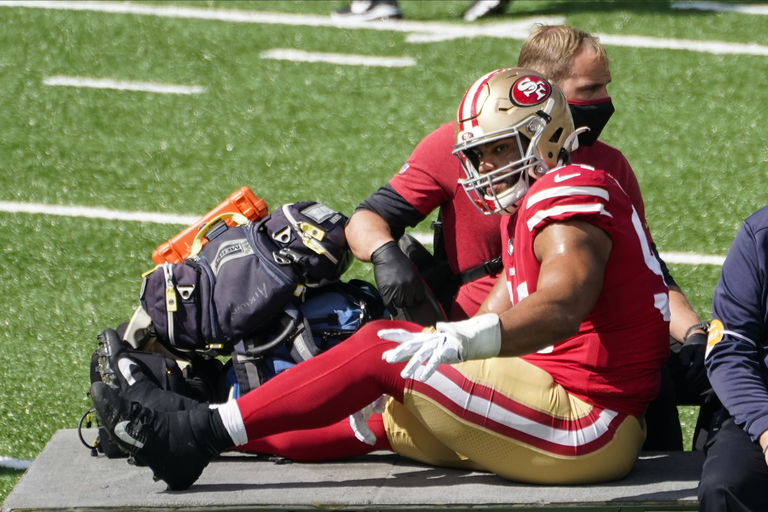 49ers' Deebo Samuel sidelined with knee injury; Mike McGlinchey still out