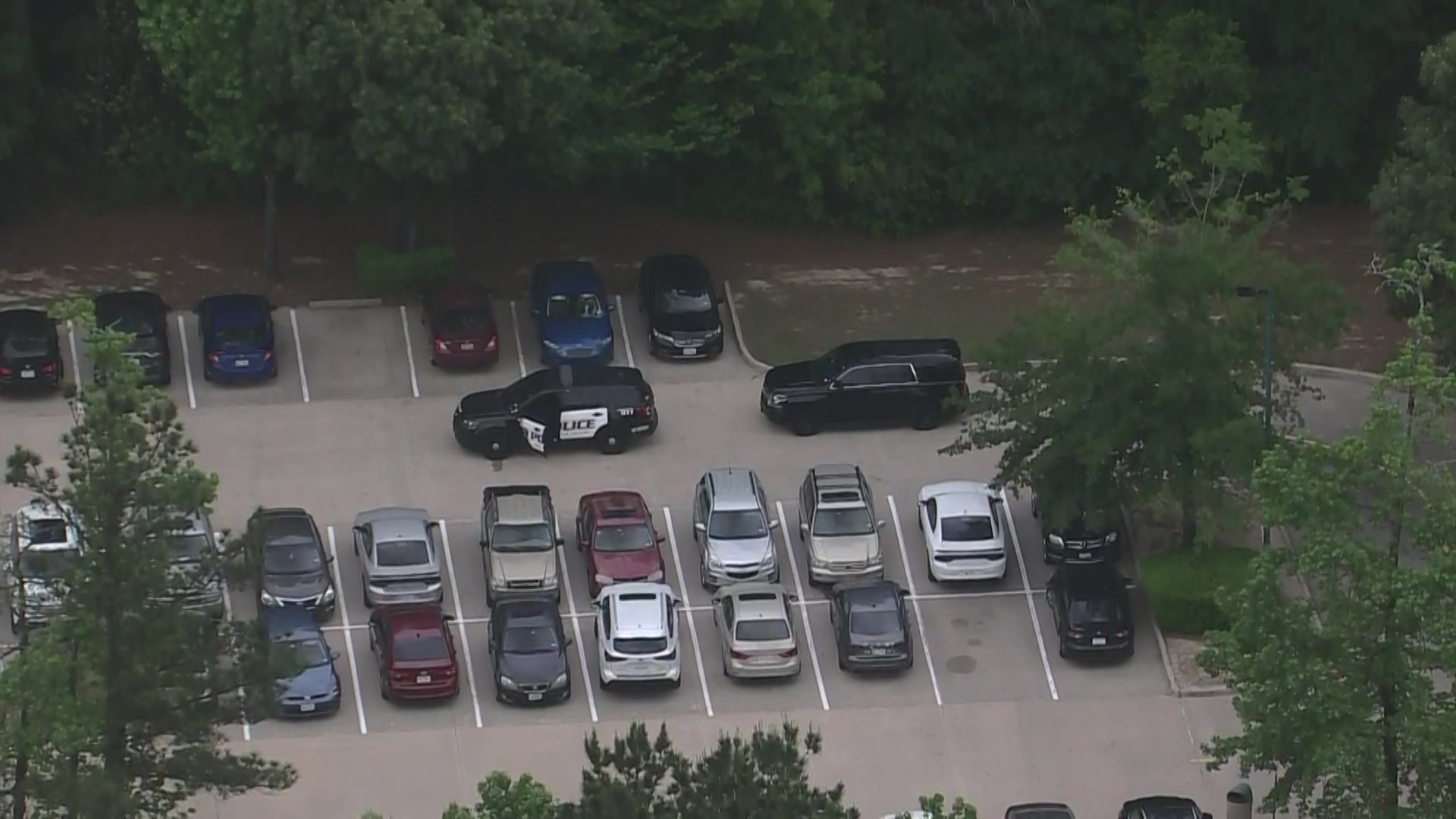 All-clear given at Lone Star College in Montgomery after report of man  armed with gun, campus officials say