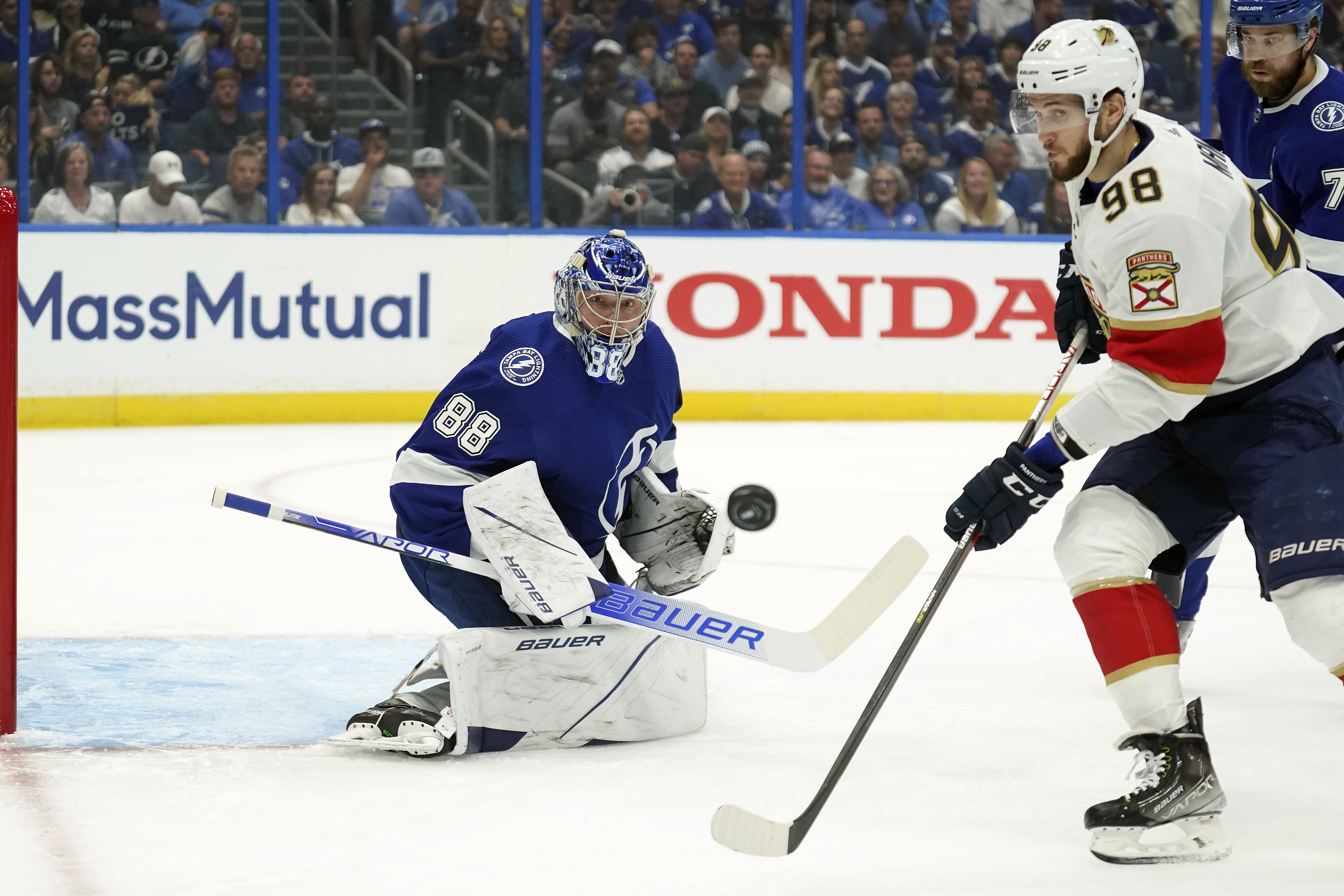 Brayden Point Tampa Bay Lightning 2018 Hockey Fights Cancer Warm