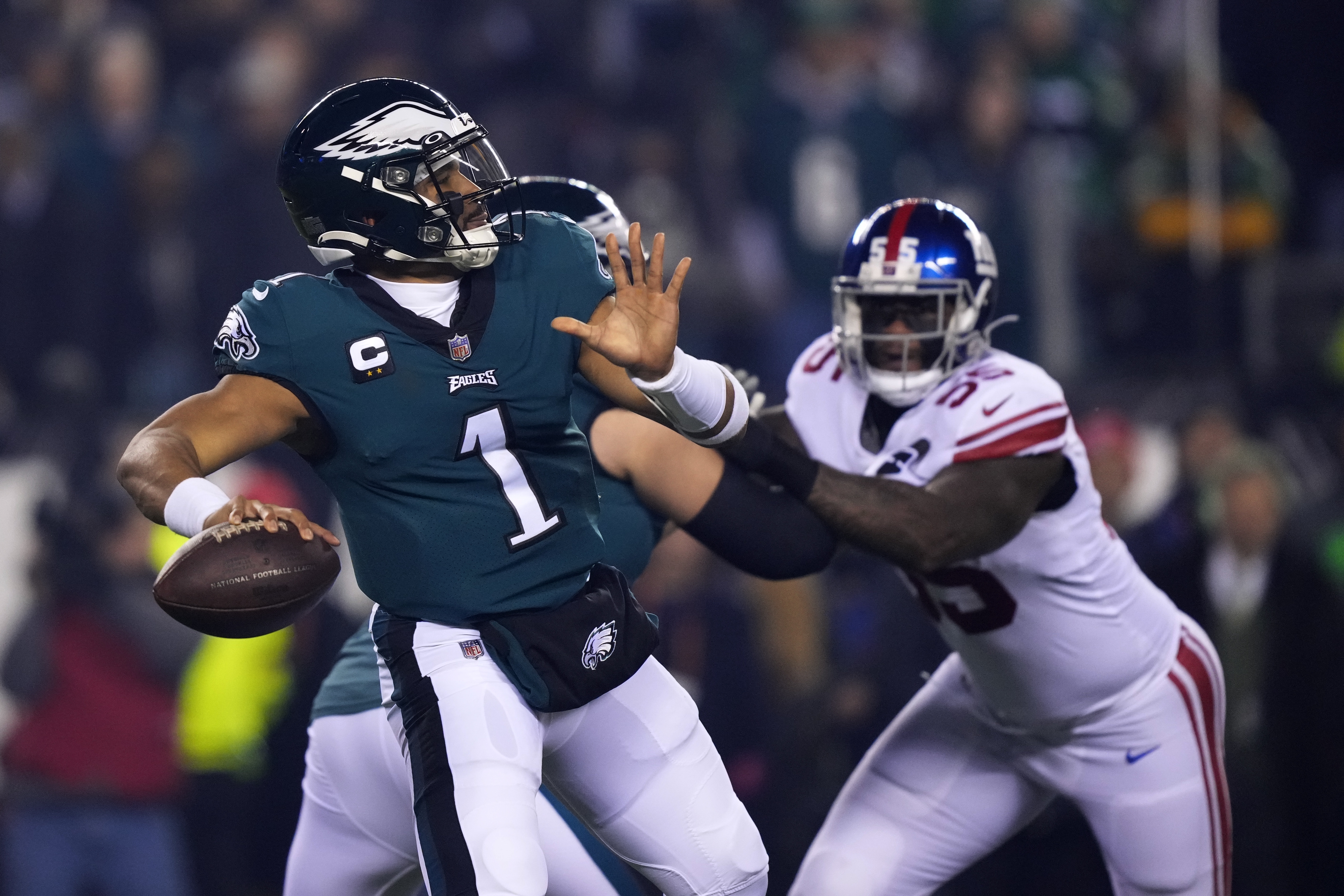 Super Bowl LII: Eagles unleash 'Philly Special' at just the right time