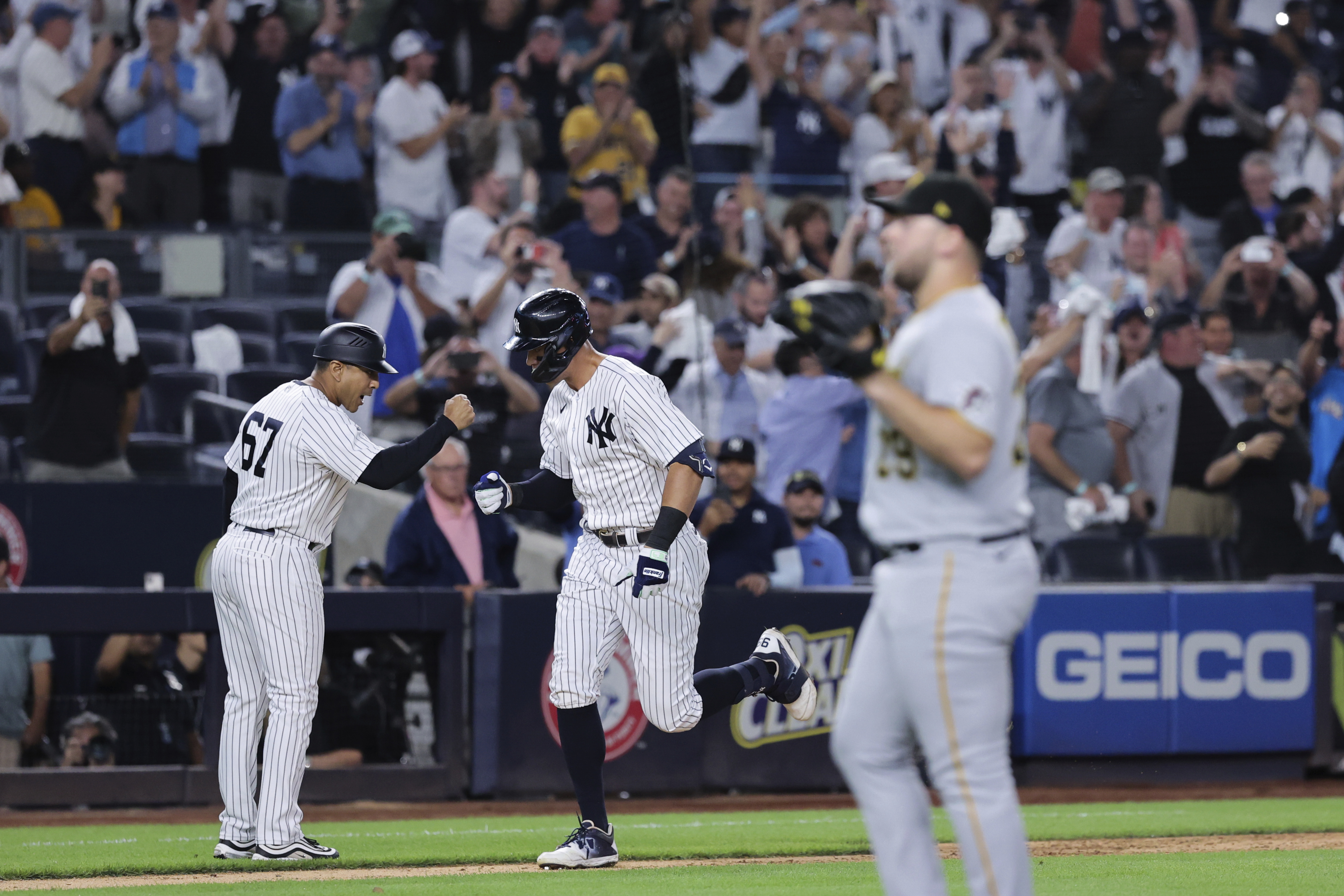 Aaron Judge hits 60th homer as Yankees top Pirates on Giancarlo Stanton walk -off slam