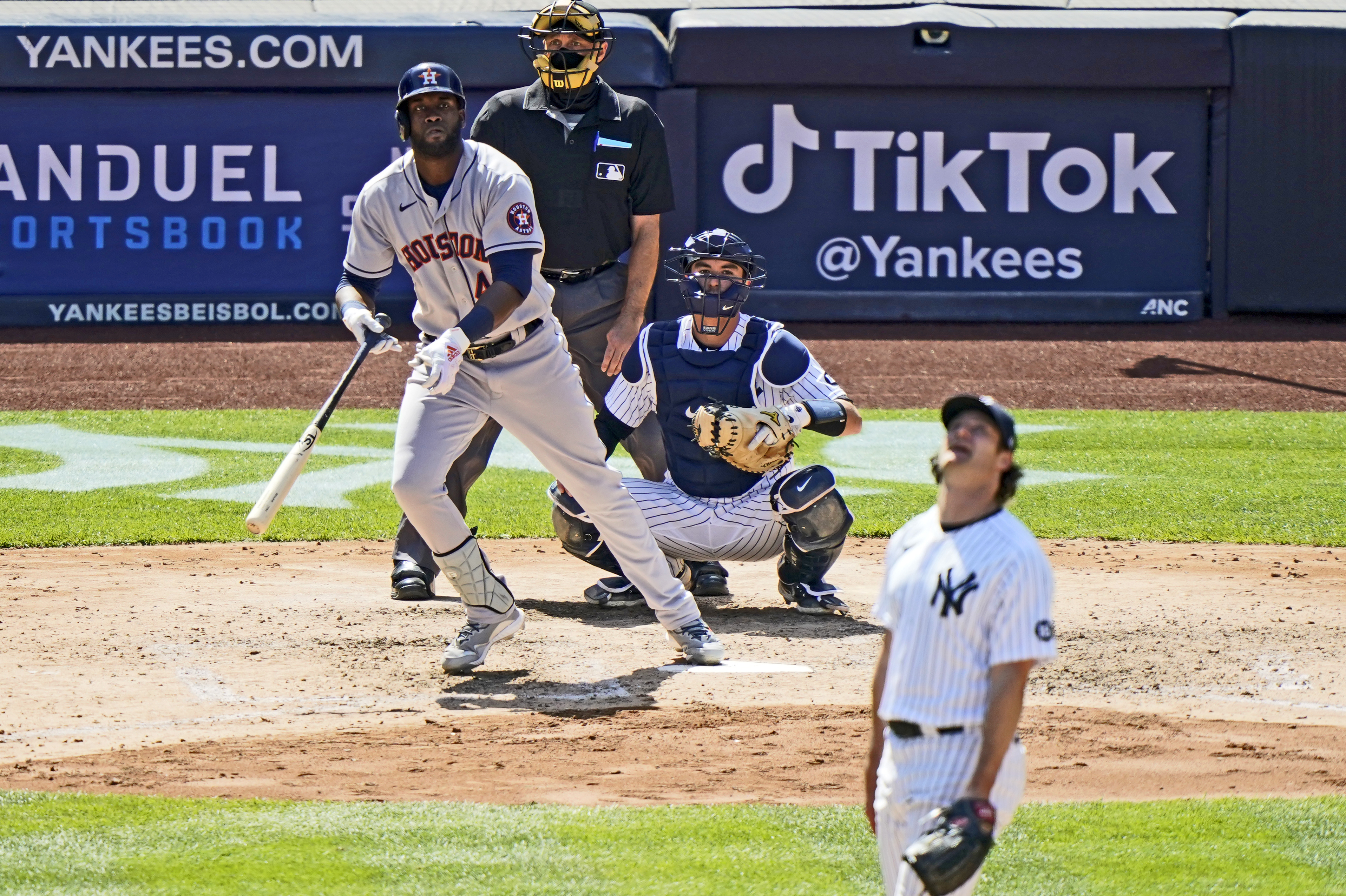 Astros cheating: Yankees' Judge deletes Altuve congratulations