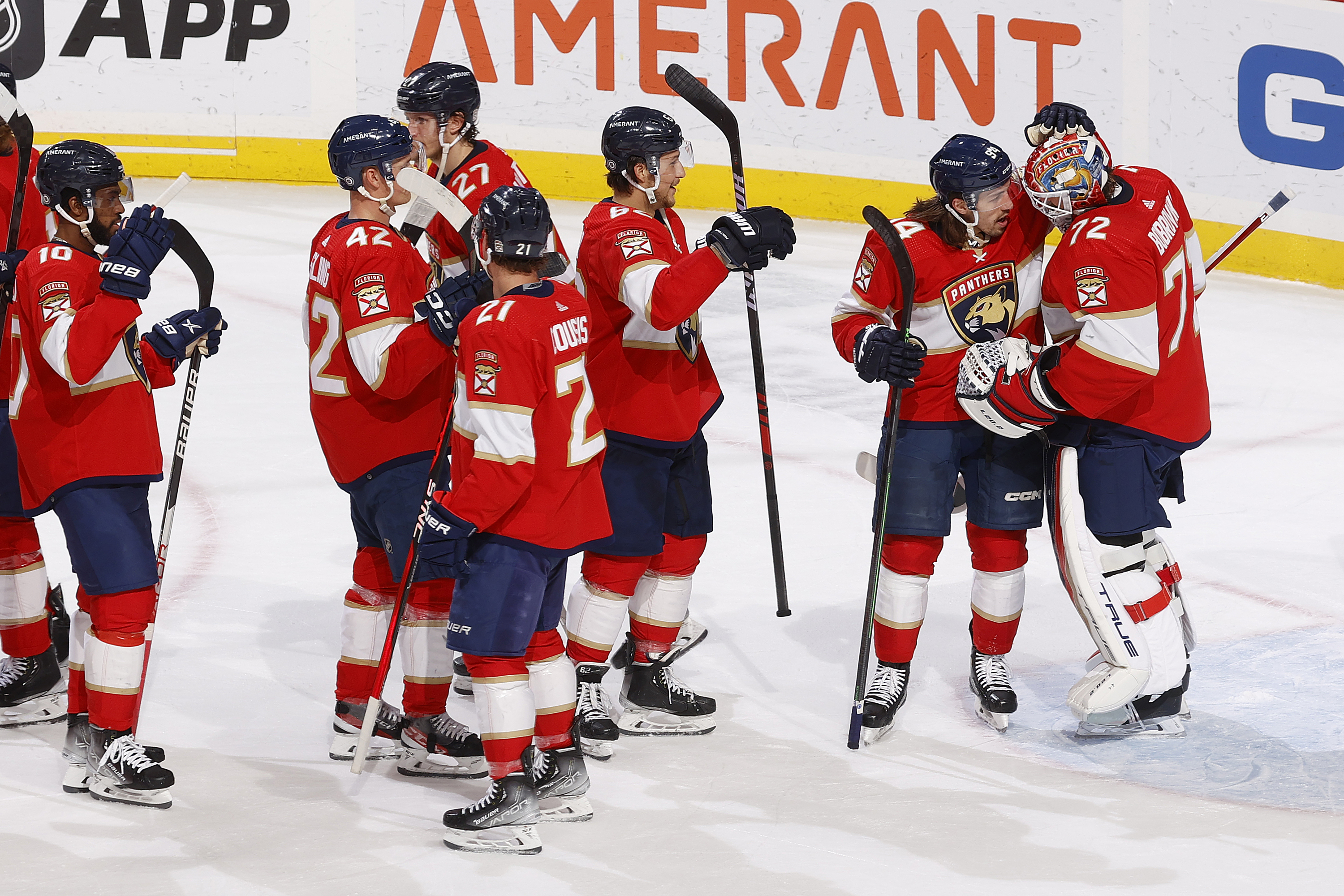 Reinhart scores twice, Bobrovsky makes 31 saves as Panthers beat