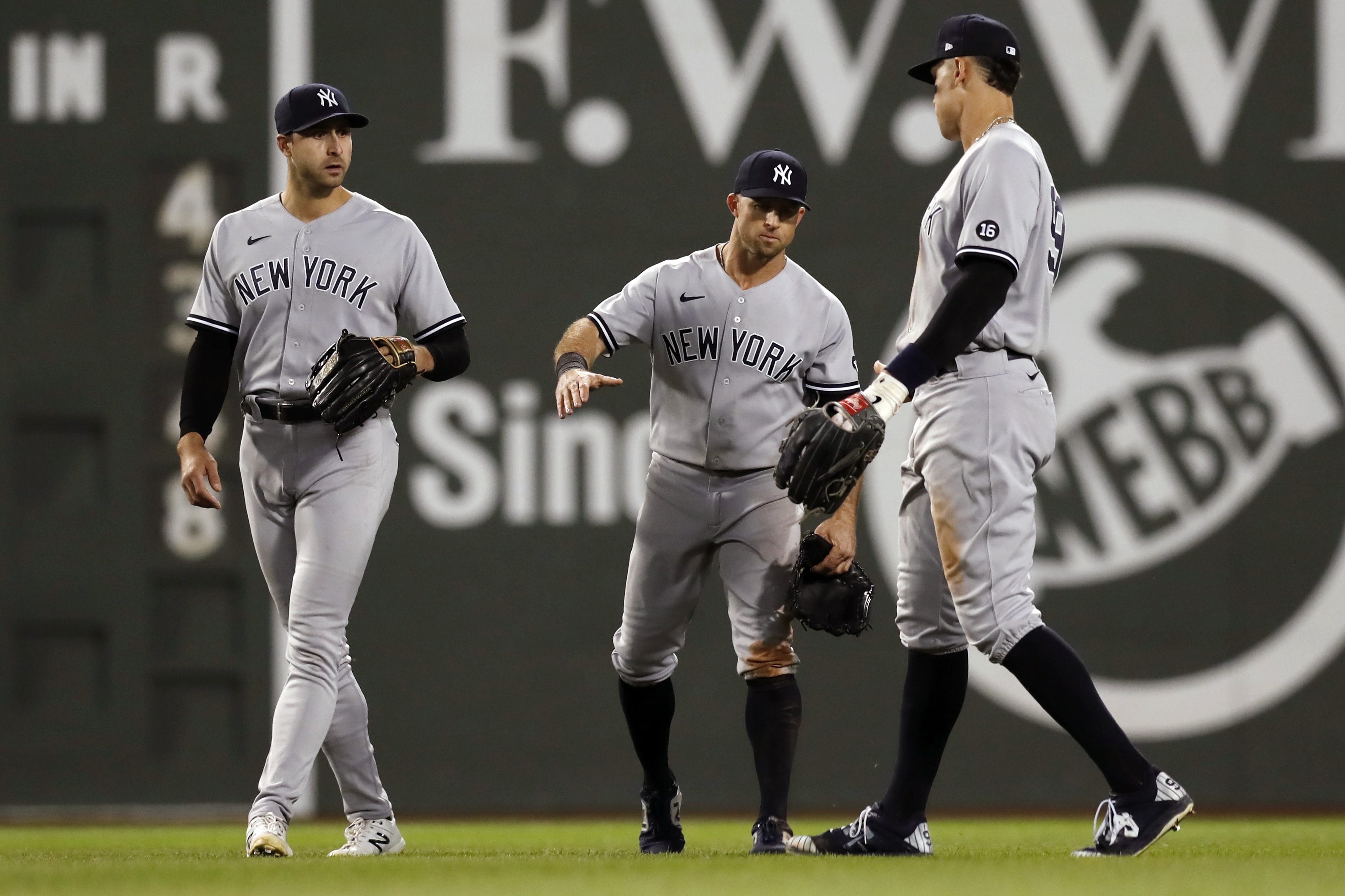 Red Sox Rookie Recalls Chris Sale's Gesture At Triple-A Worcester