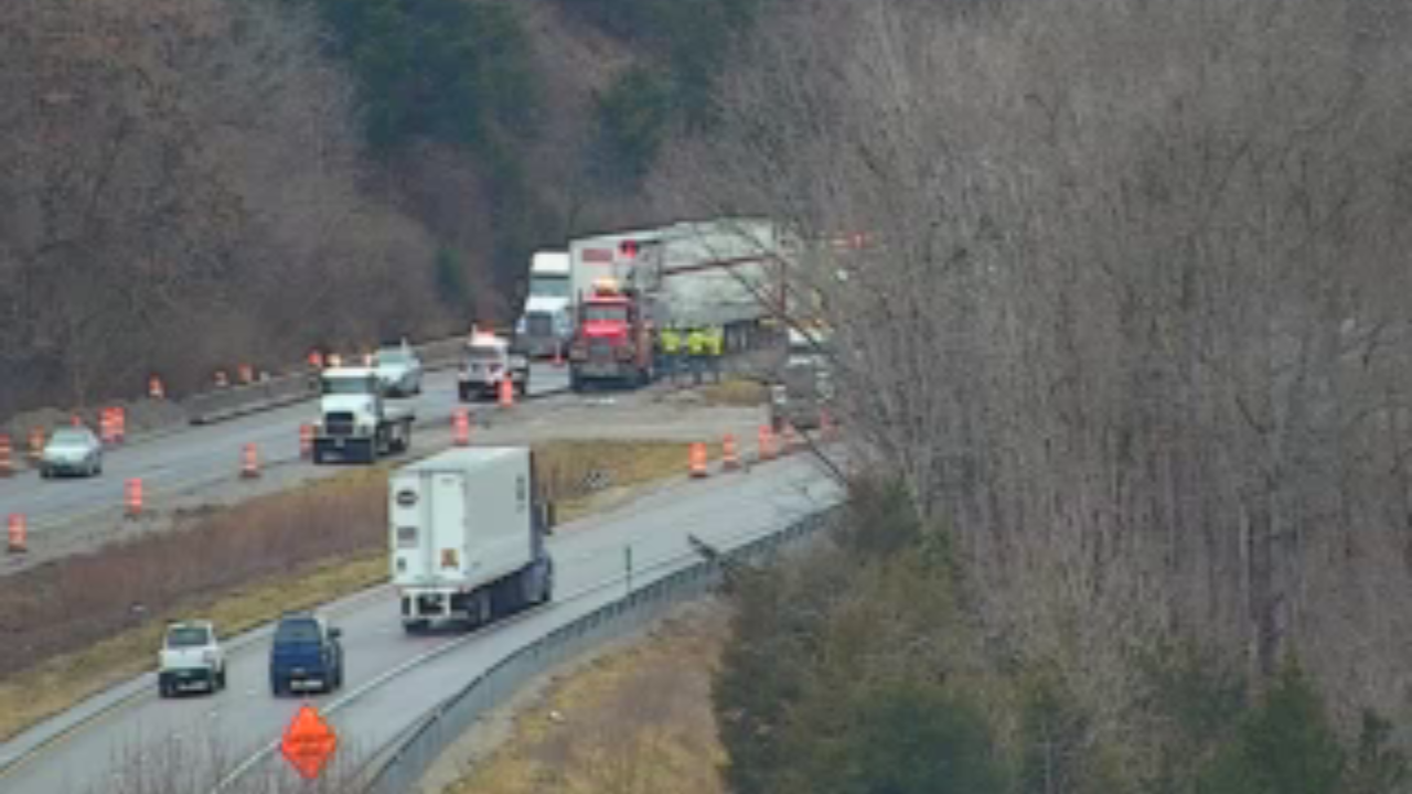 Vehicle fire on I 81N in Pulaski County cleared