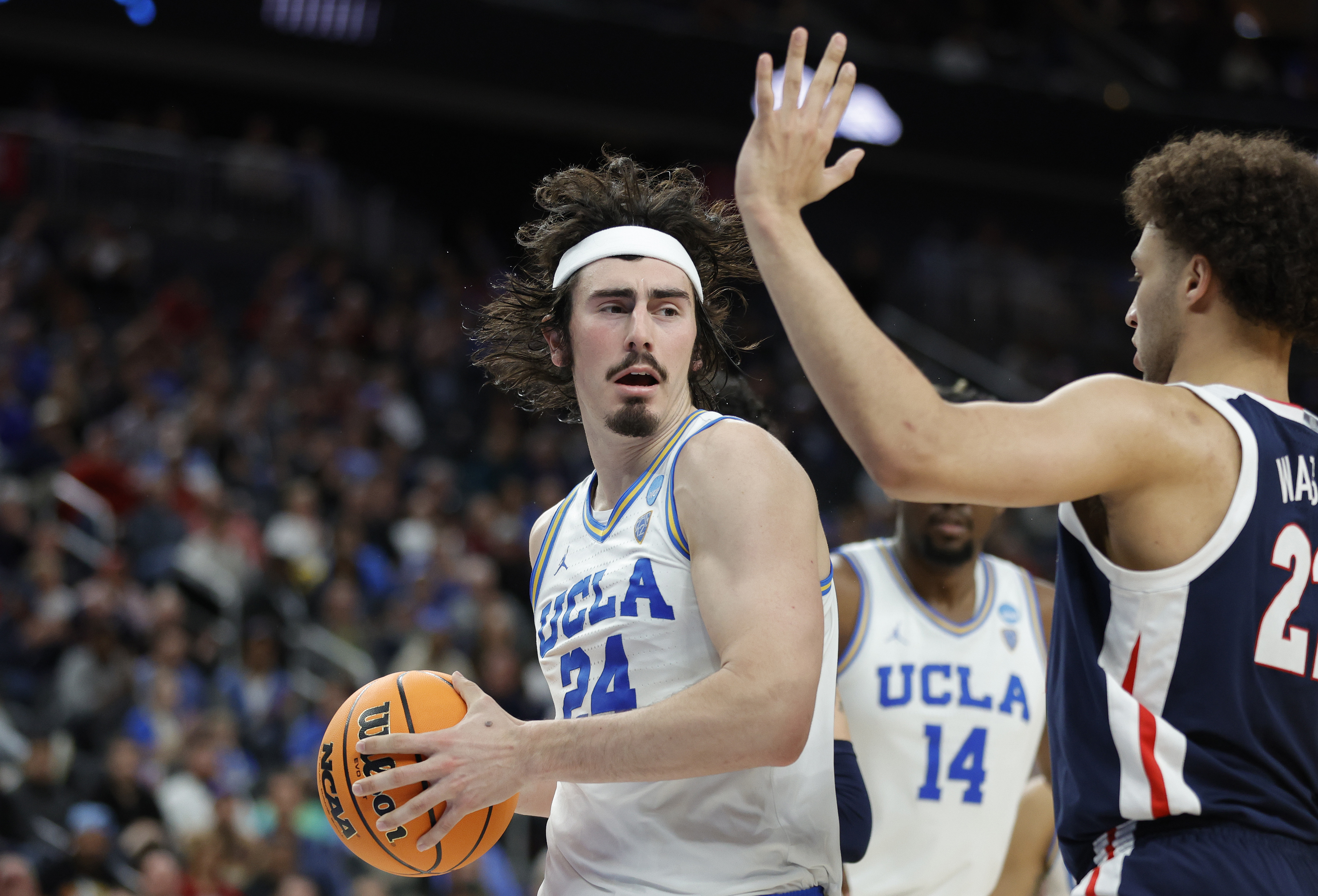 Heat select UCLA forward Jaime Jaquez Jr. with 18th overall pick