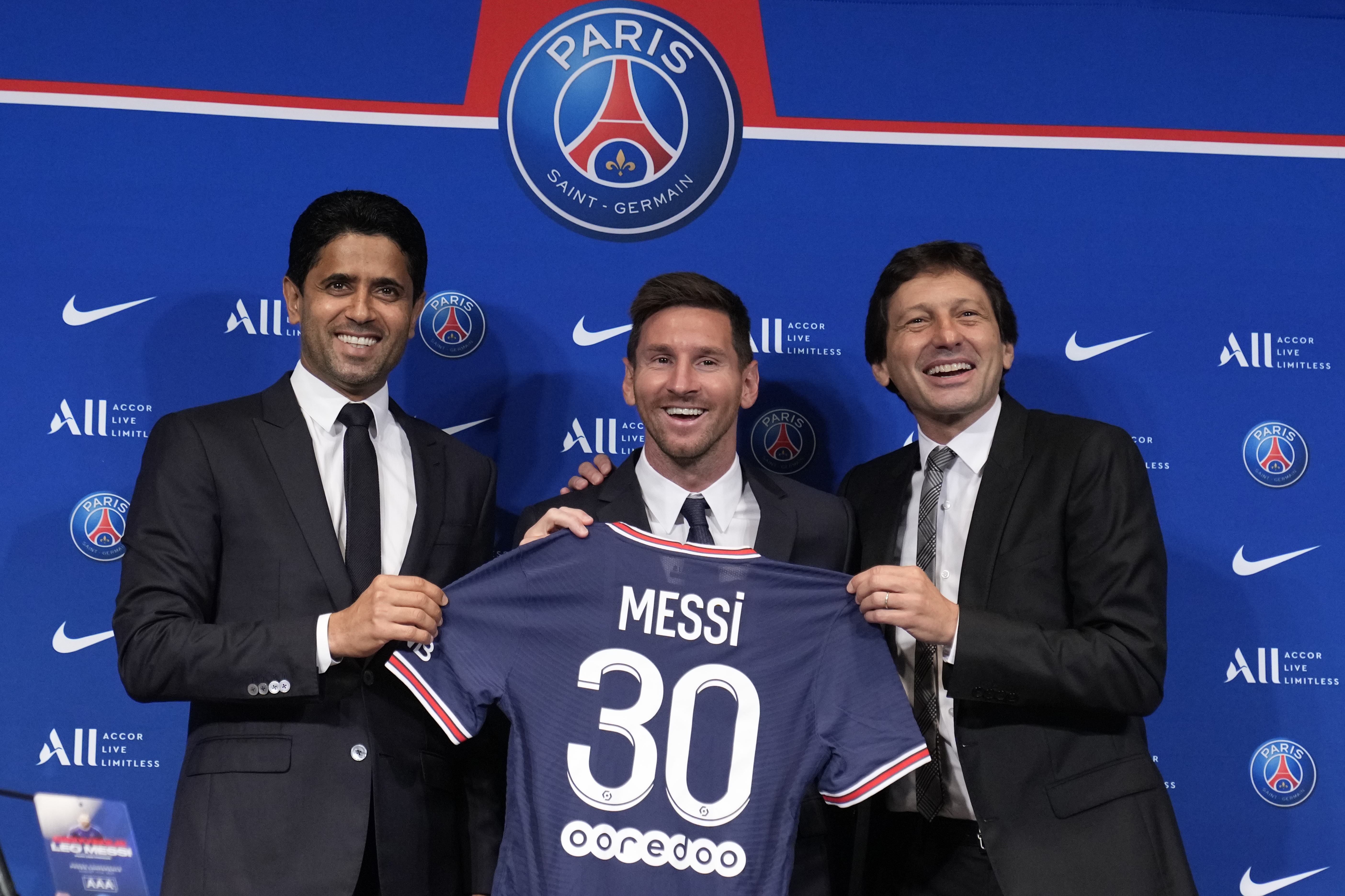 Champions League: The curious case of Messi's PSG sleeve: Why was