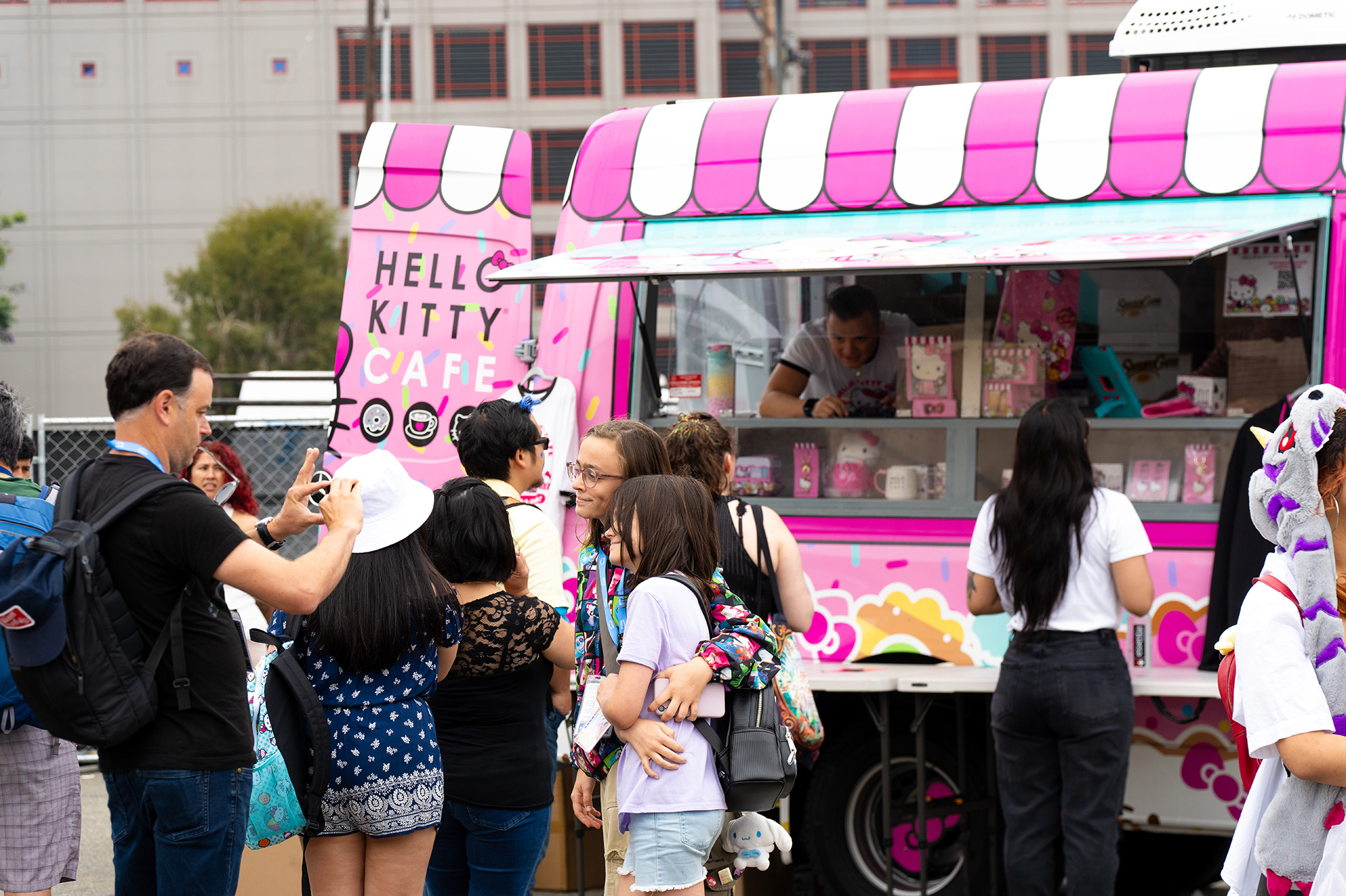 Hello Kitty Cafe Truck to visit San Antonio for anniversary