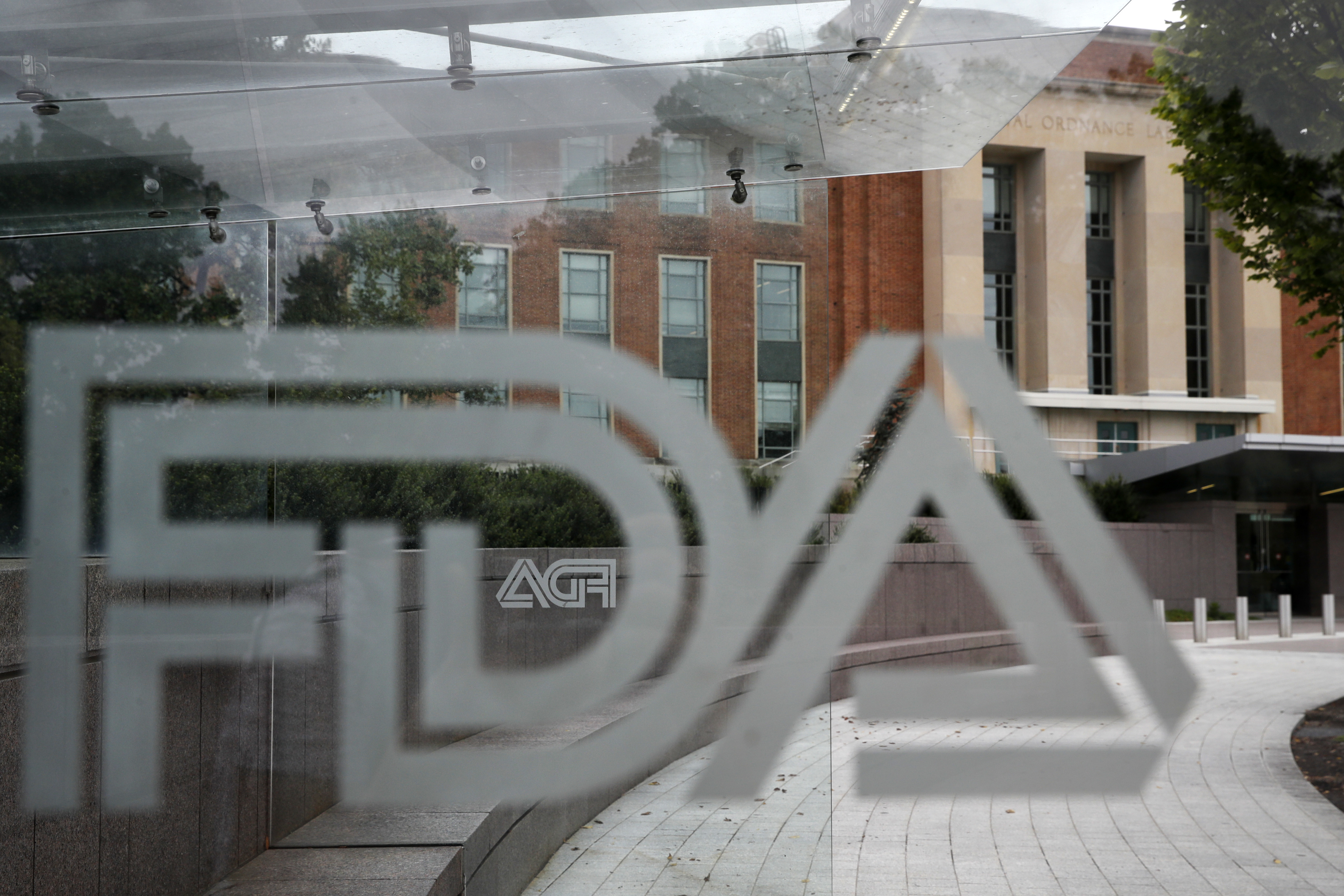 FDA reviews ALS drug after lobbying by patients, politicians