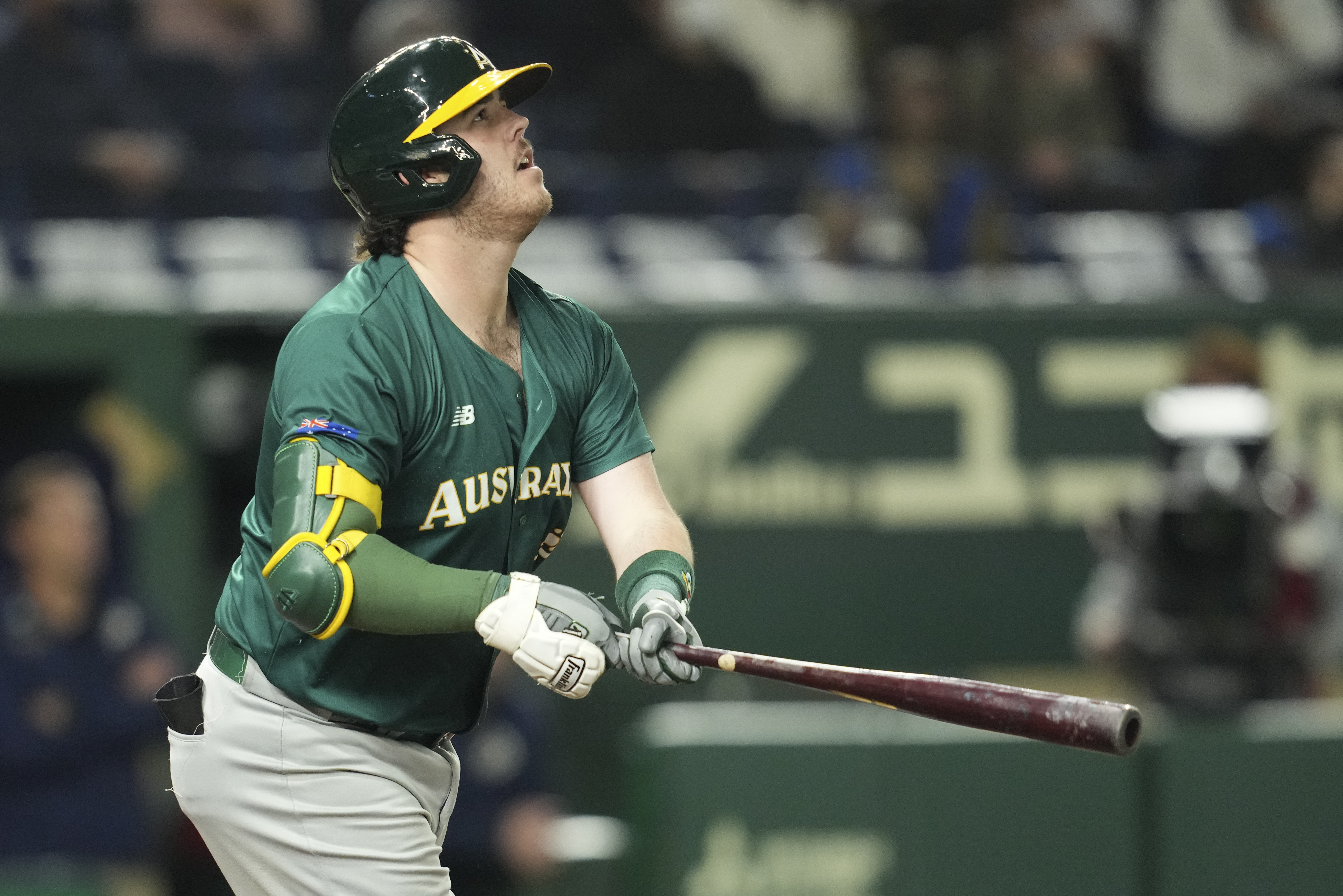 Cuba beats Australia, reaches 1st WBC semifinal since 2006