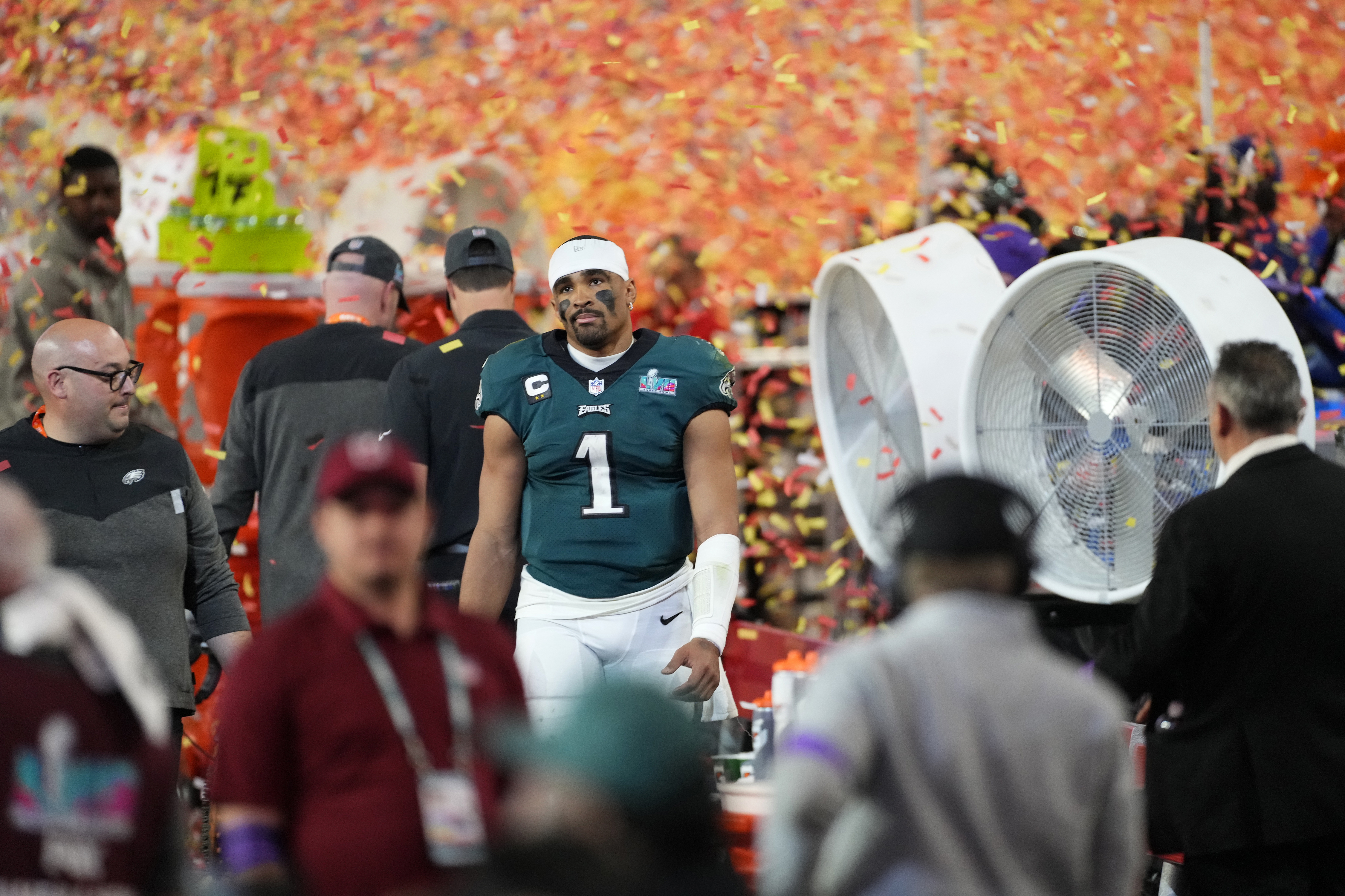 John Clark on X: If the Eagles beat Washington Sunday, Jalen Hurts will  become the second QB in the Super Bowl era to have 2 separate 10 game  winning streaks in the