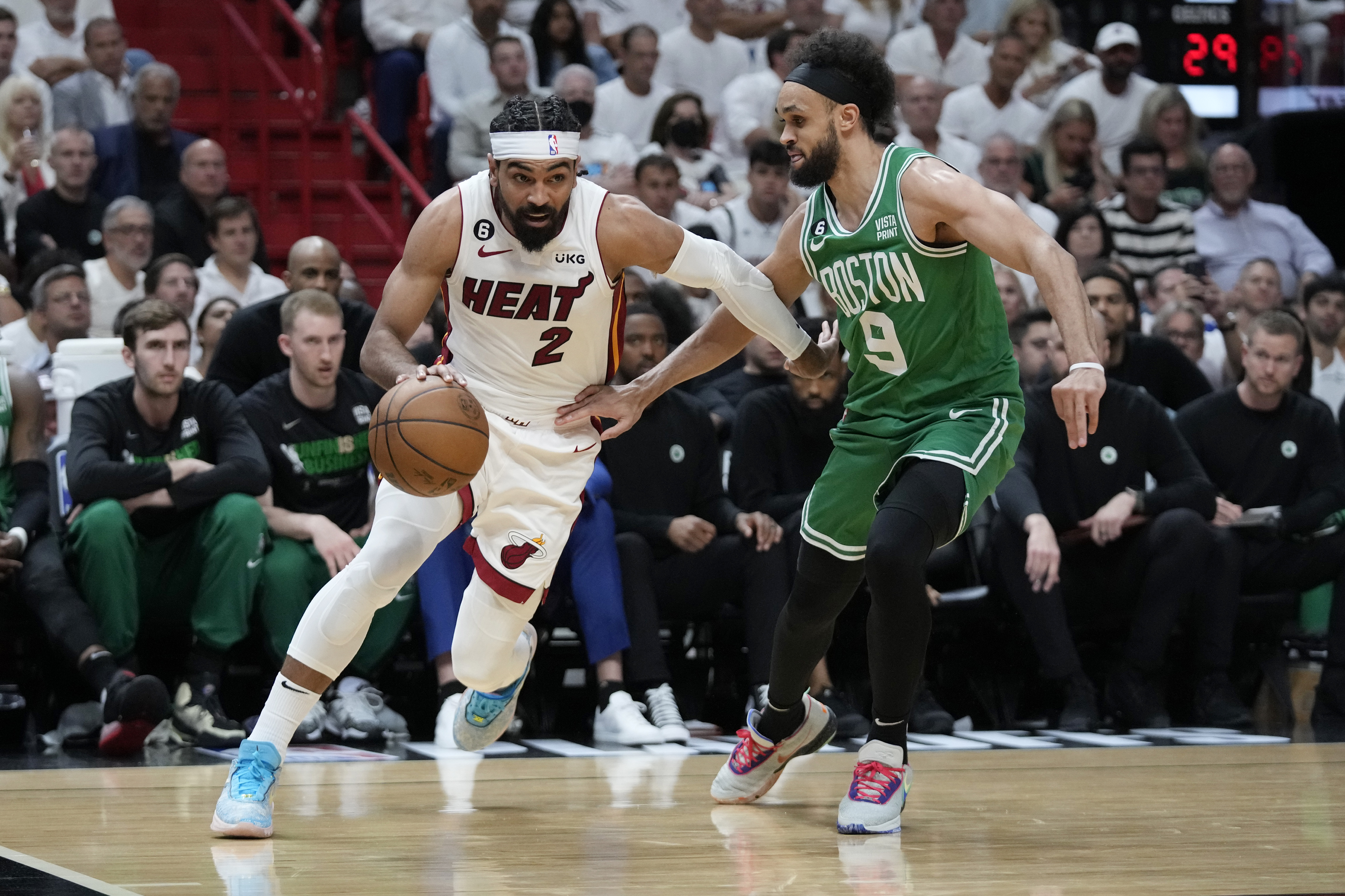 Marlins Man invaded Game 5 of the NBA Finals 