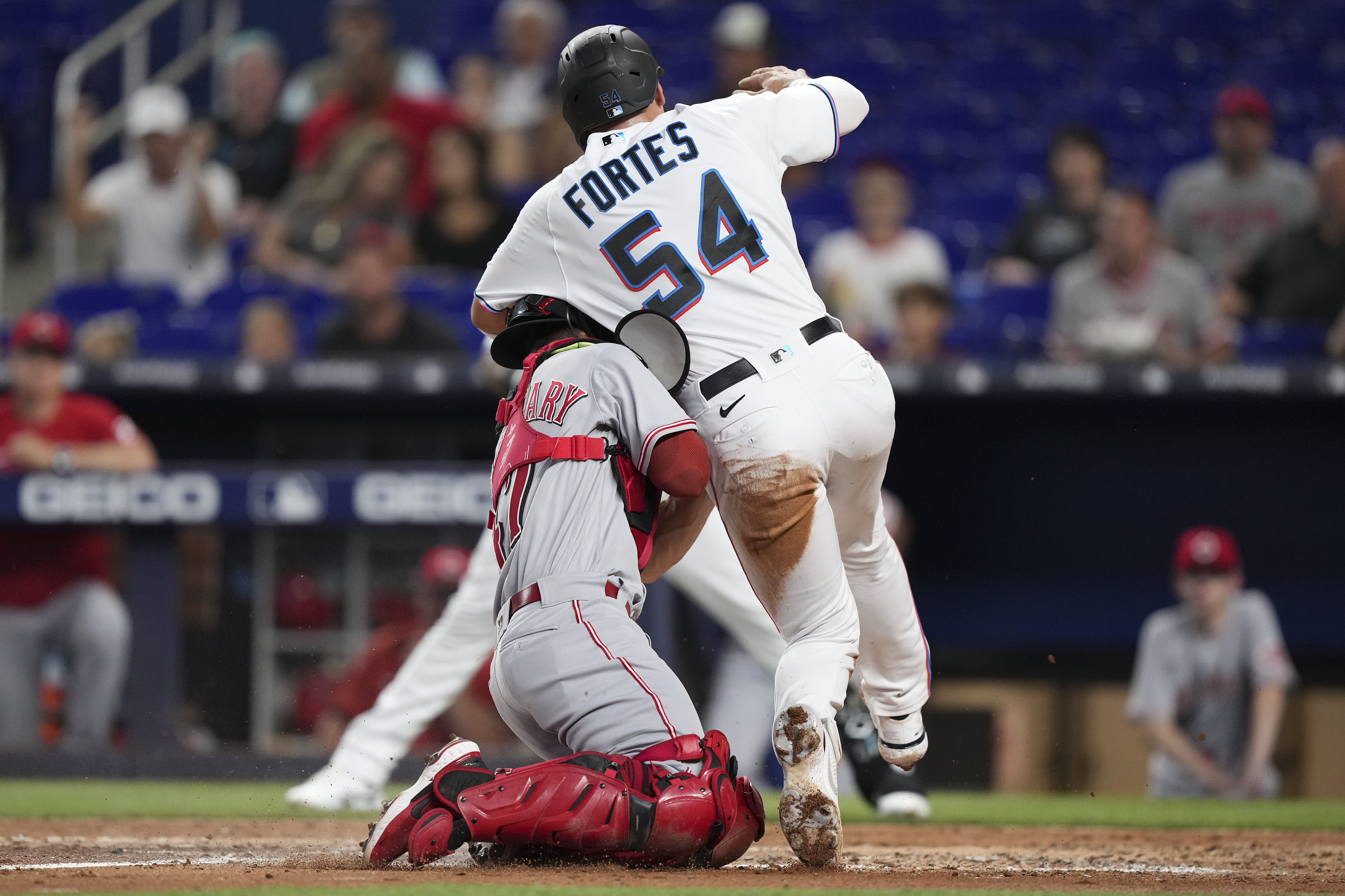 Alcantara blazes to his best start in months, topping Rays and ending  Marlins' 10-game road losing skid