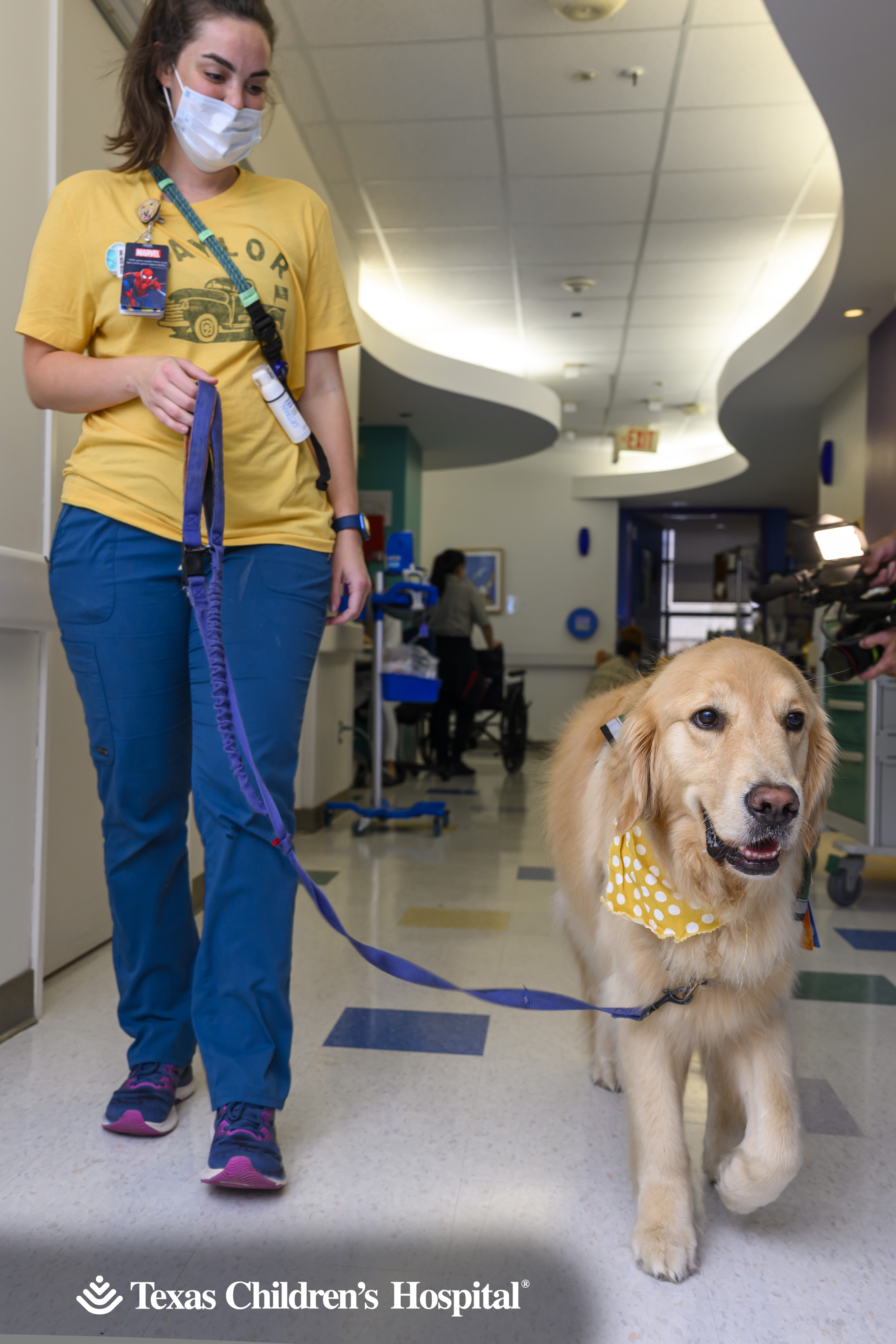 PHOTOS: Facility dogs show Astros spirit at Children's Memorial