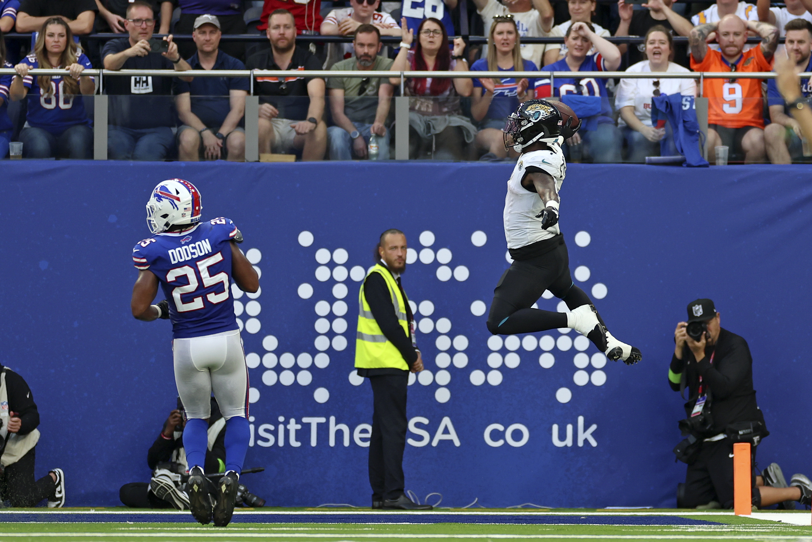 Buffalo Bills Salvage Scores Late, Fall to Pittsburgh Steelers as