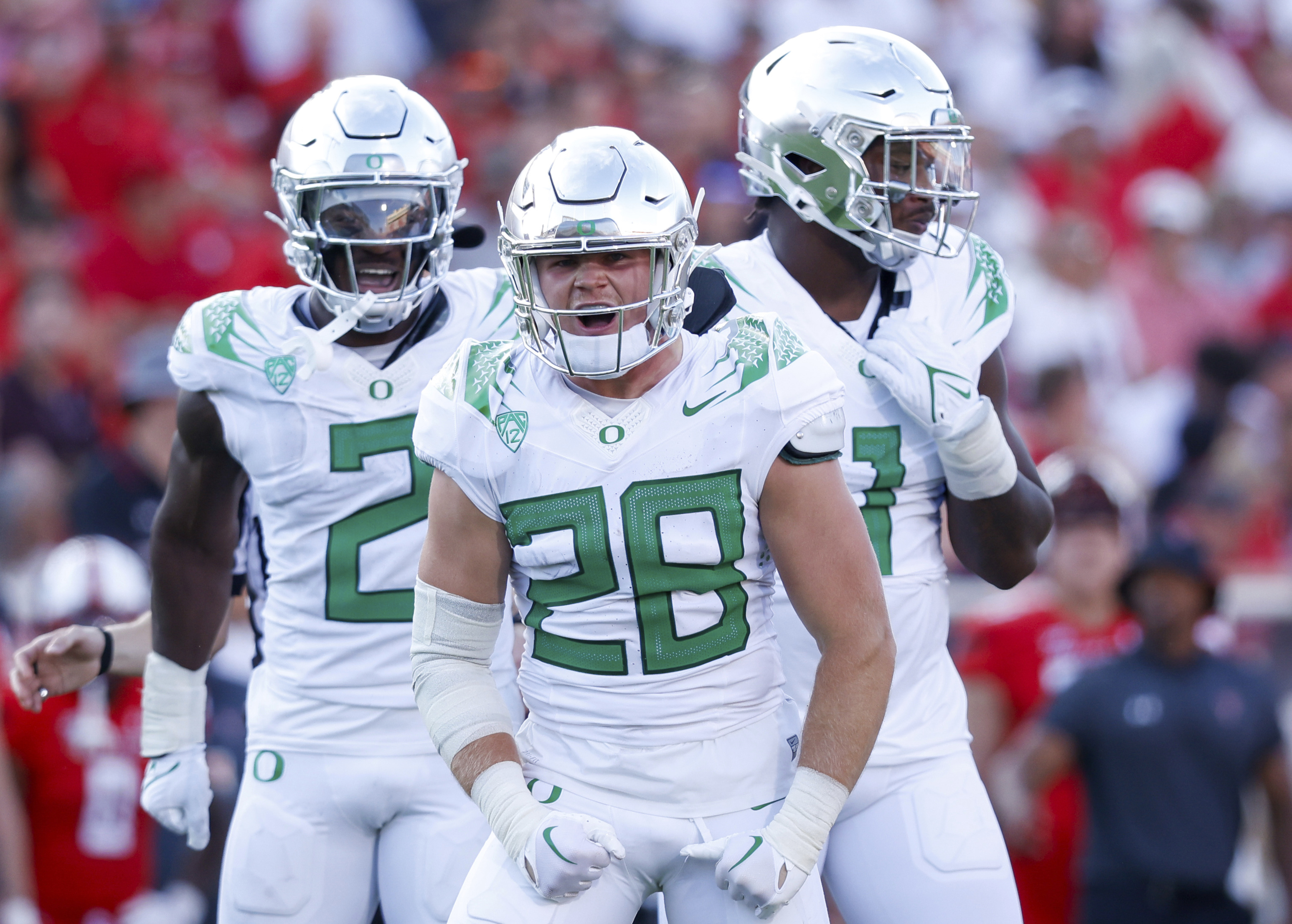 Bo Nix, Oregon Ducks rally past Texas Tech