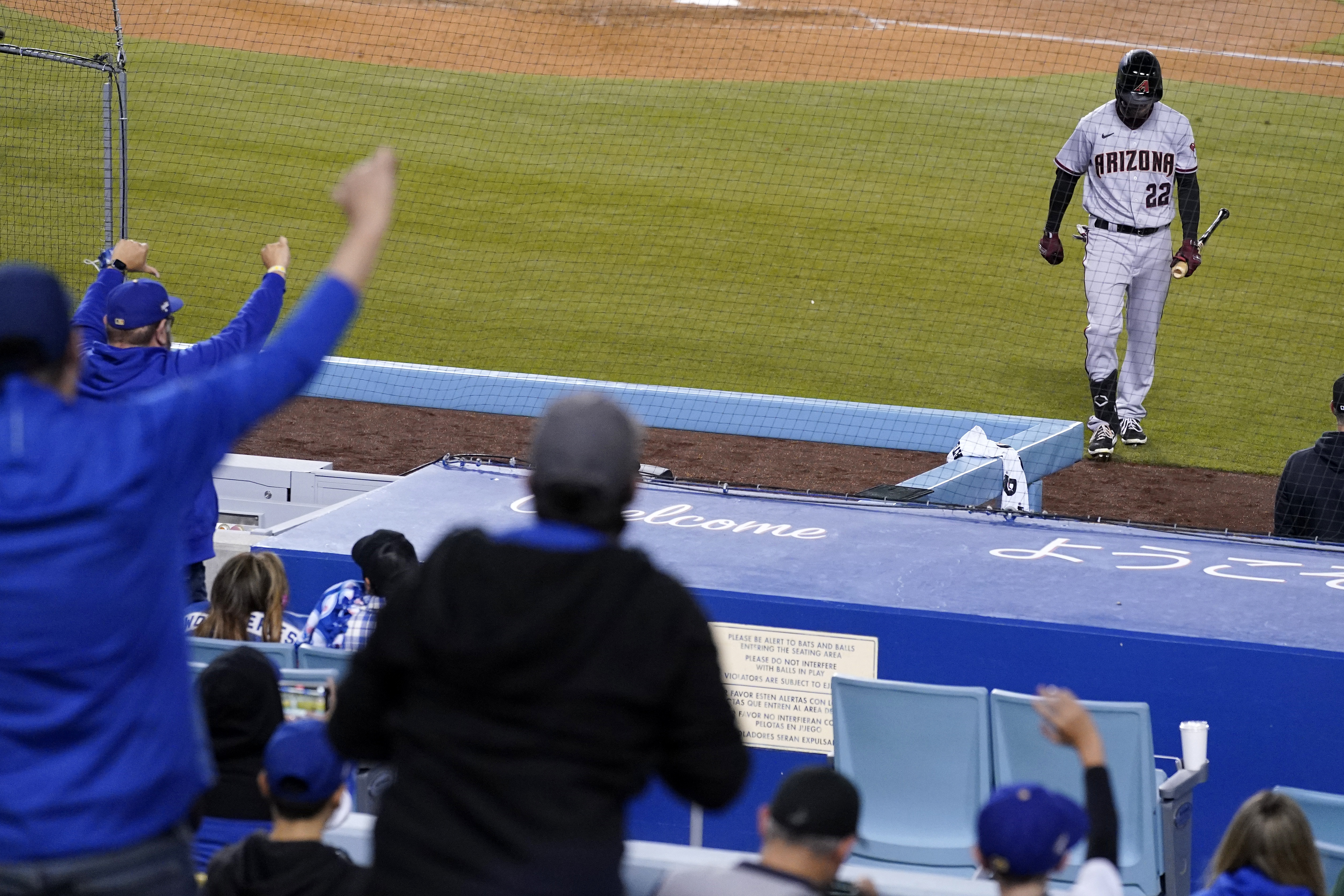 Dodgers get HRs from Smith, Pujols in 3-2 win over D-backs